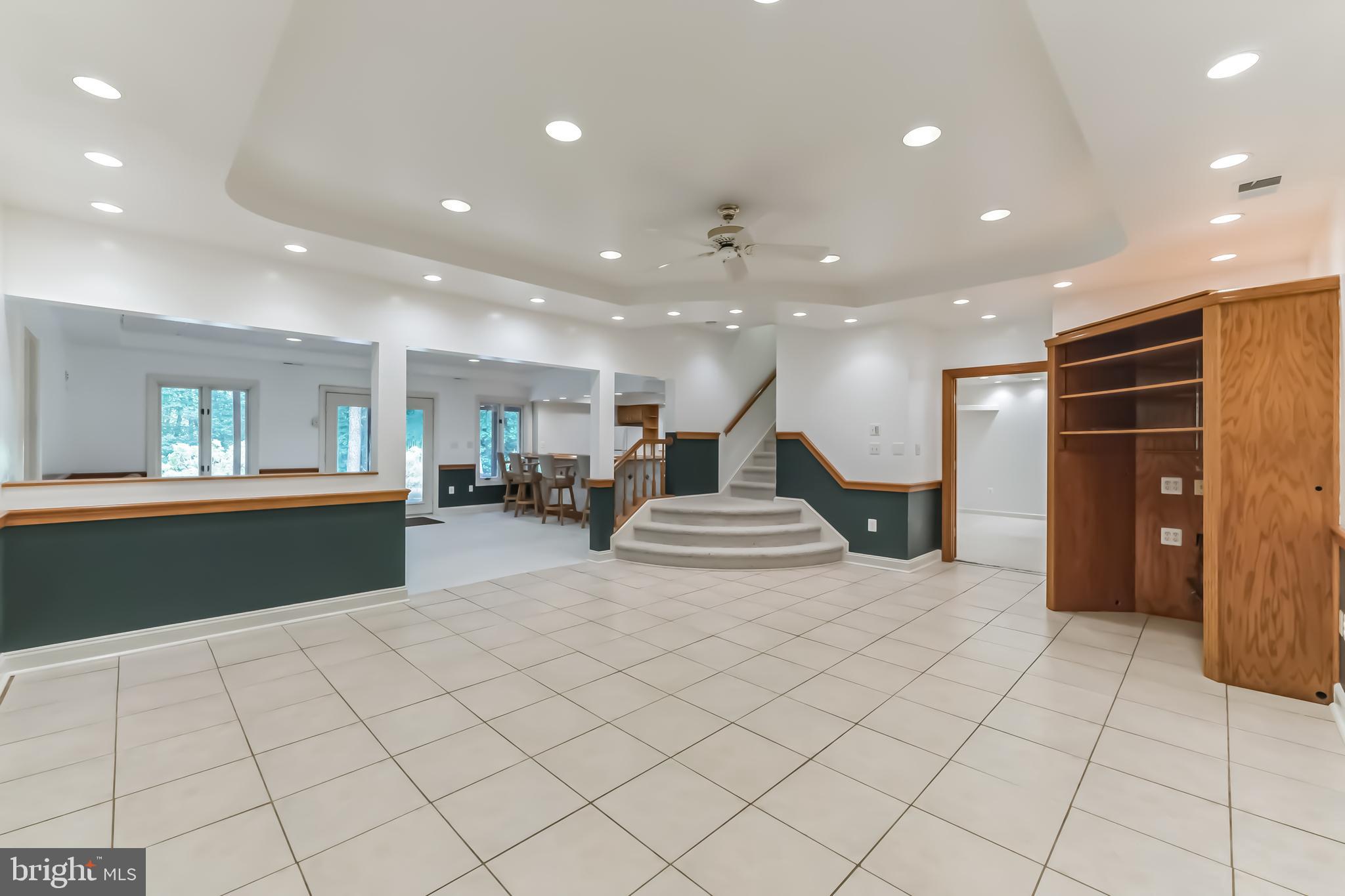 BRIARLYNN ESTATES - Residential