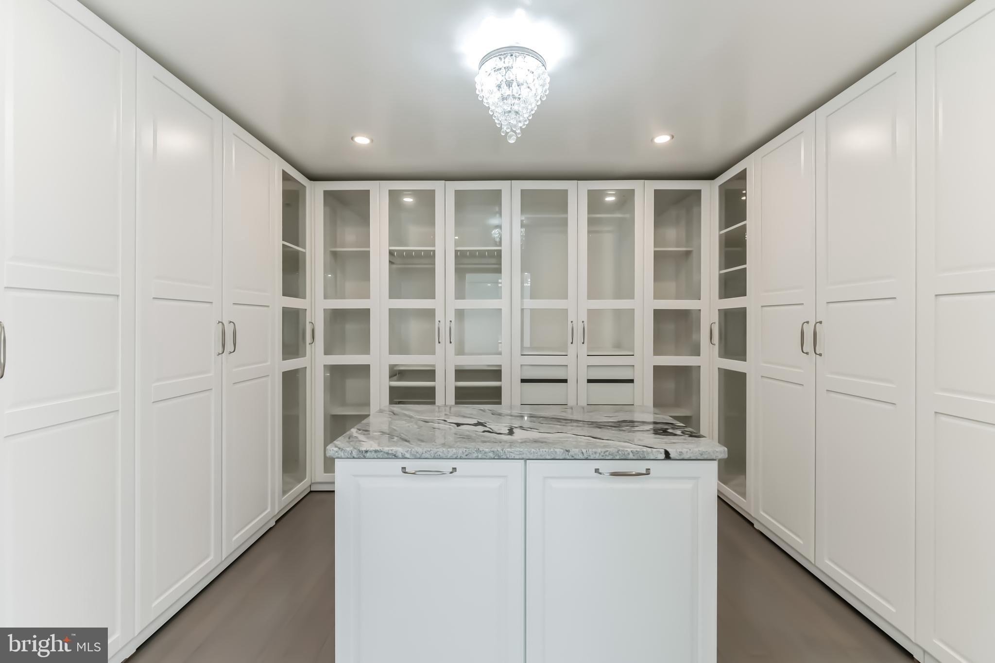 BRIARLYNN ESTATES - Residential