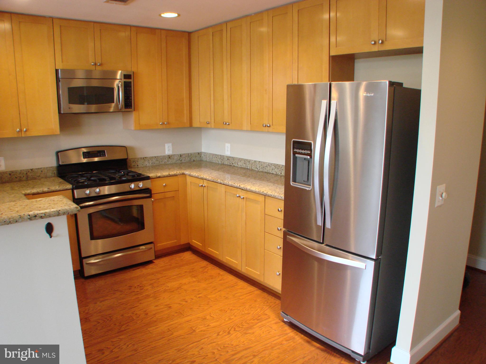 ECLIPSE ON CENTER PARK - Residential Lease