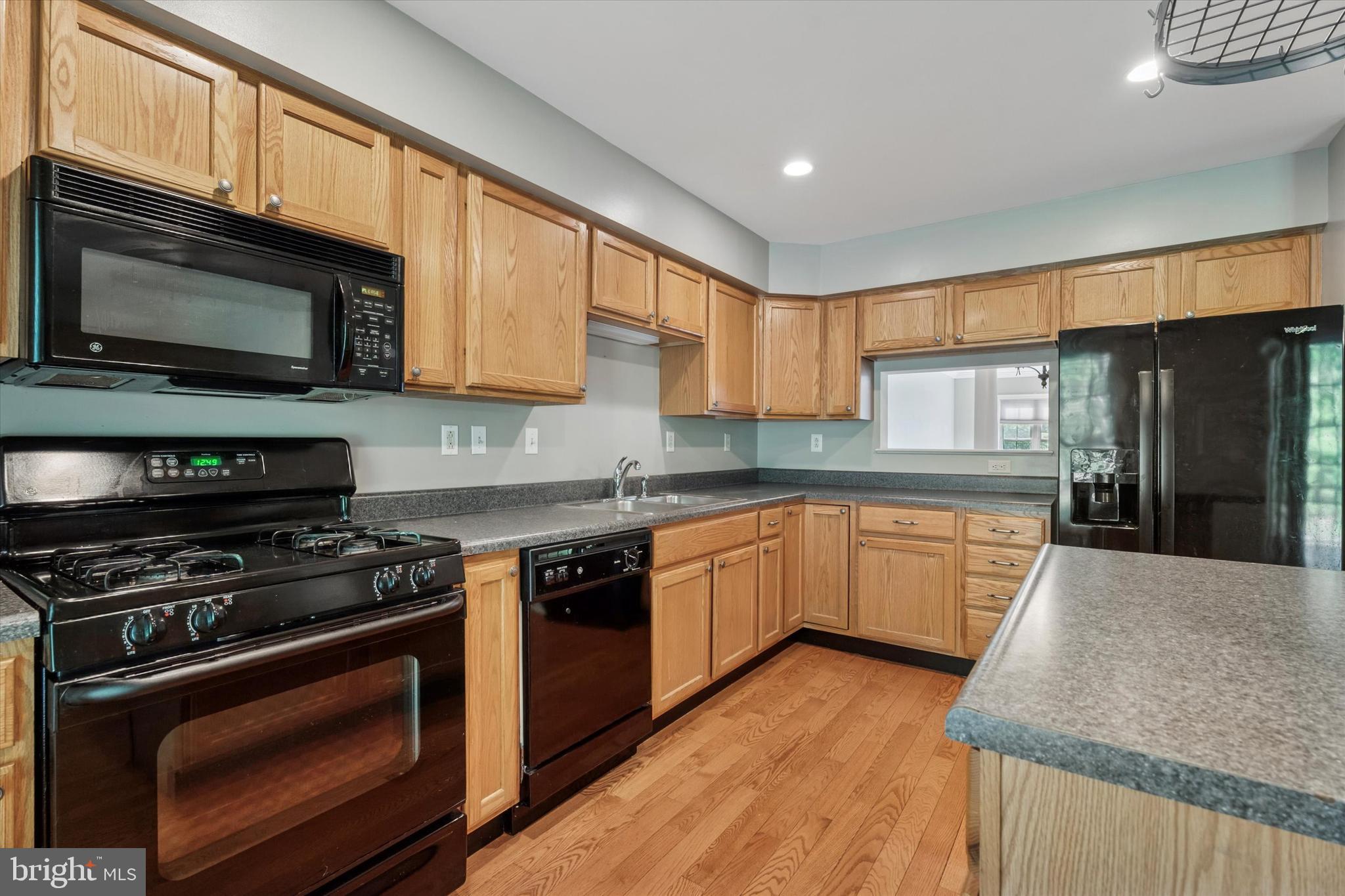 100 PARKER AVENUE 13