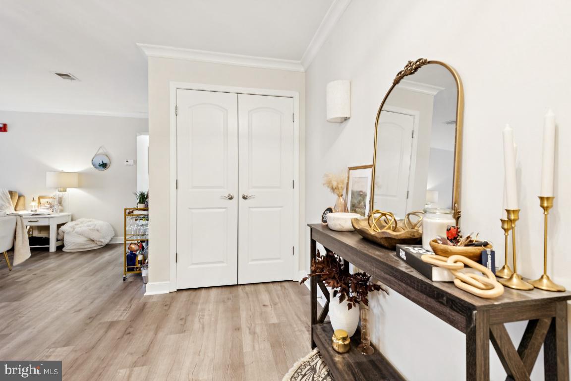 NORTH GREEN CONDOMINIUMS - Residential