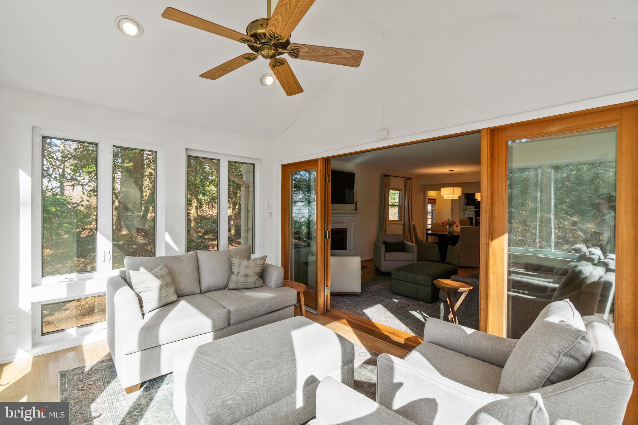 FERRY FARMS - Residential