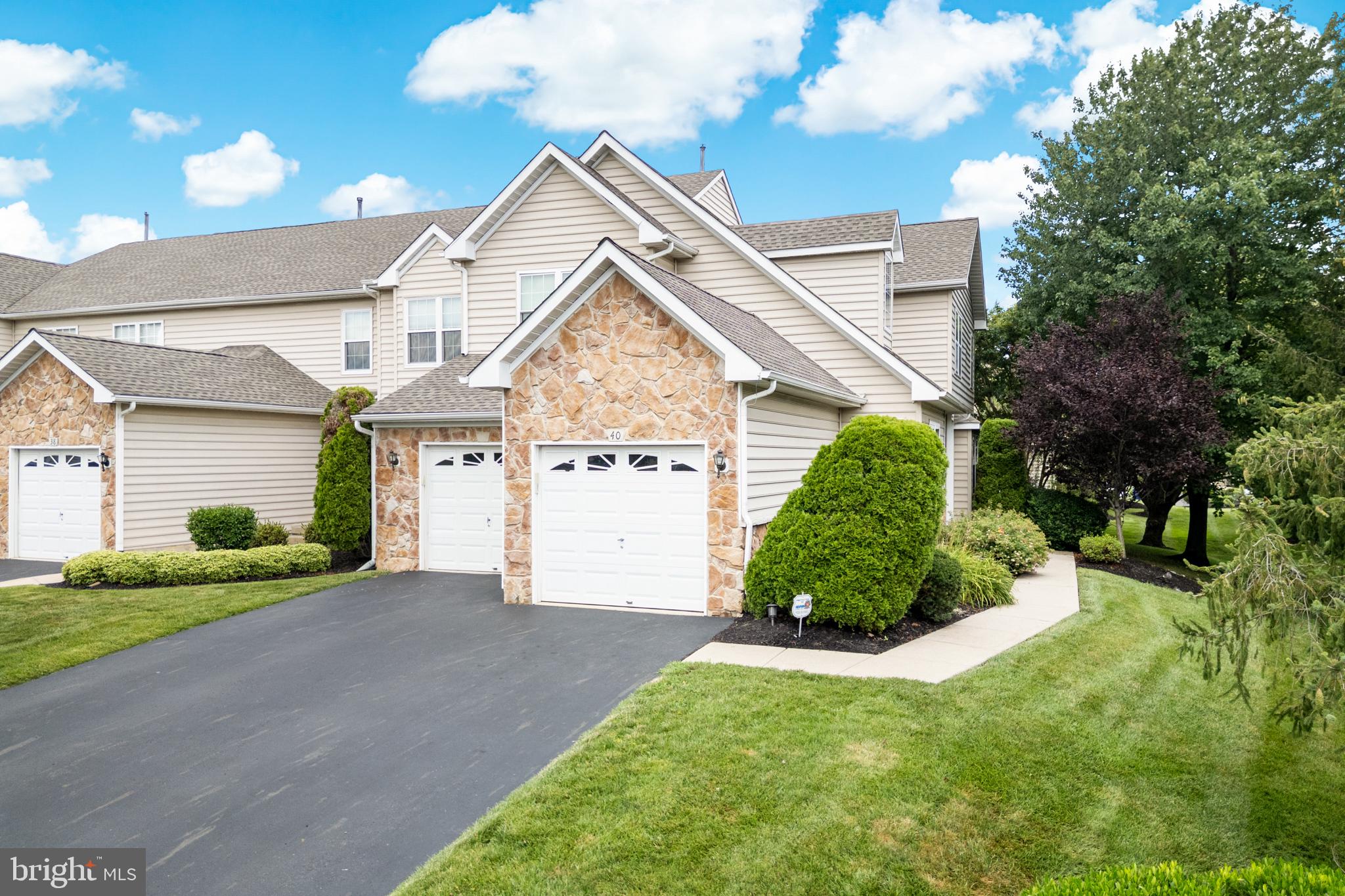40 PALMER DRIVE