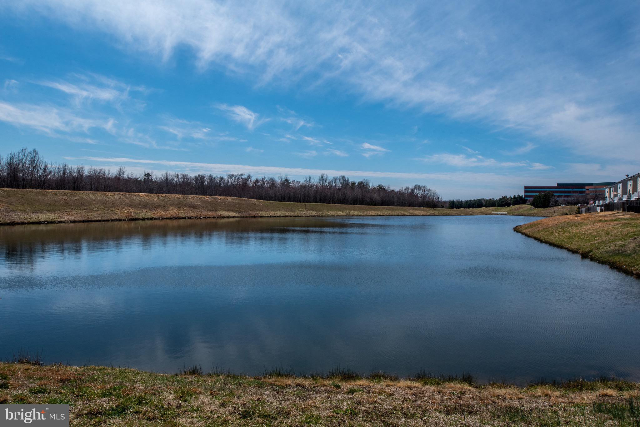 LAKESIDE - Residential
