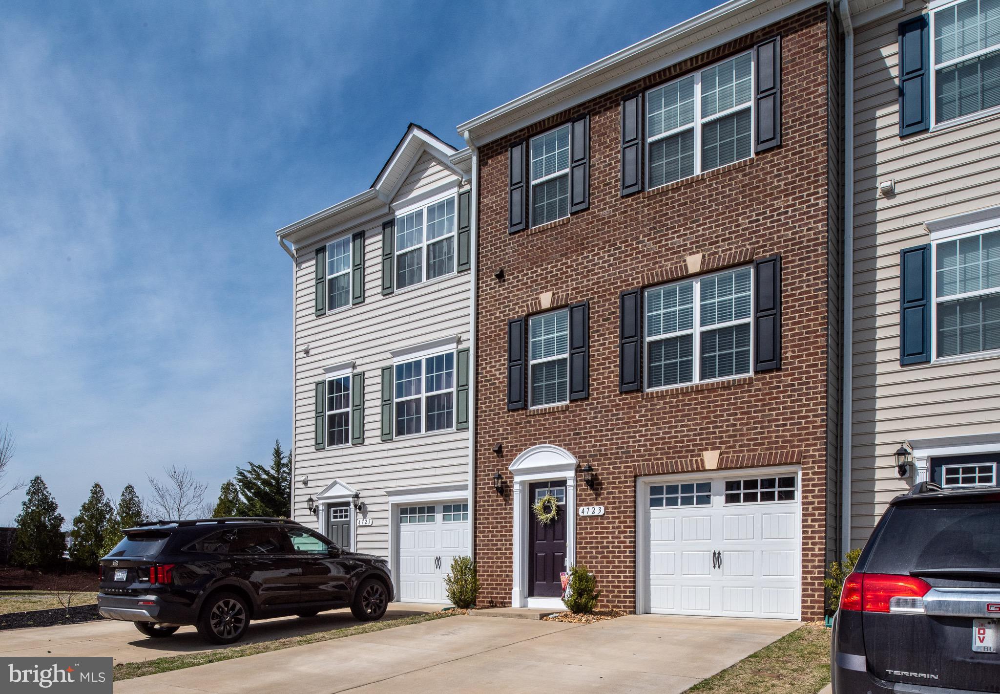 LAKESIDE - Residential