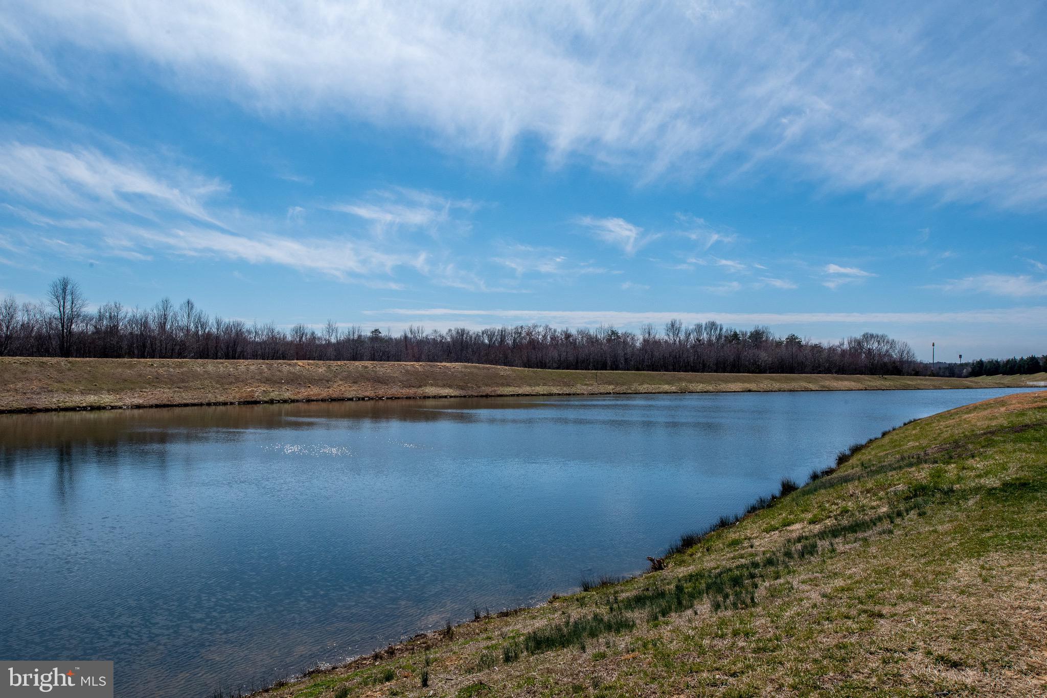 LAKESIDE - Residential