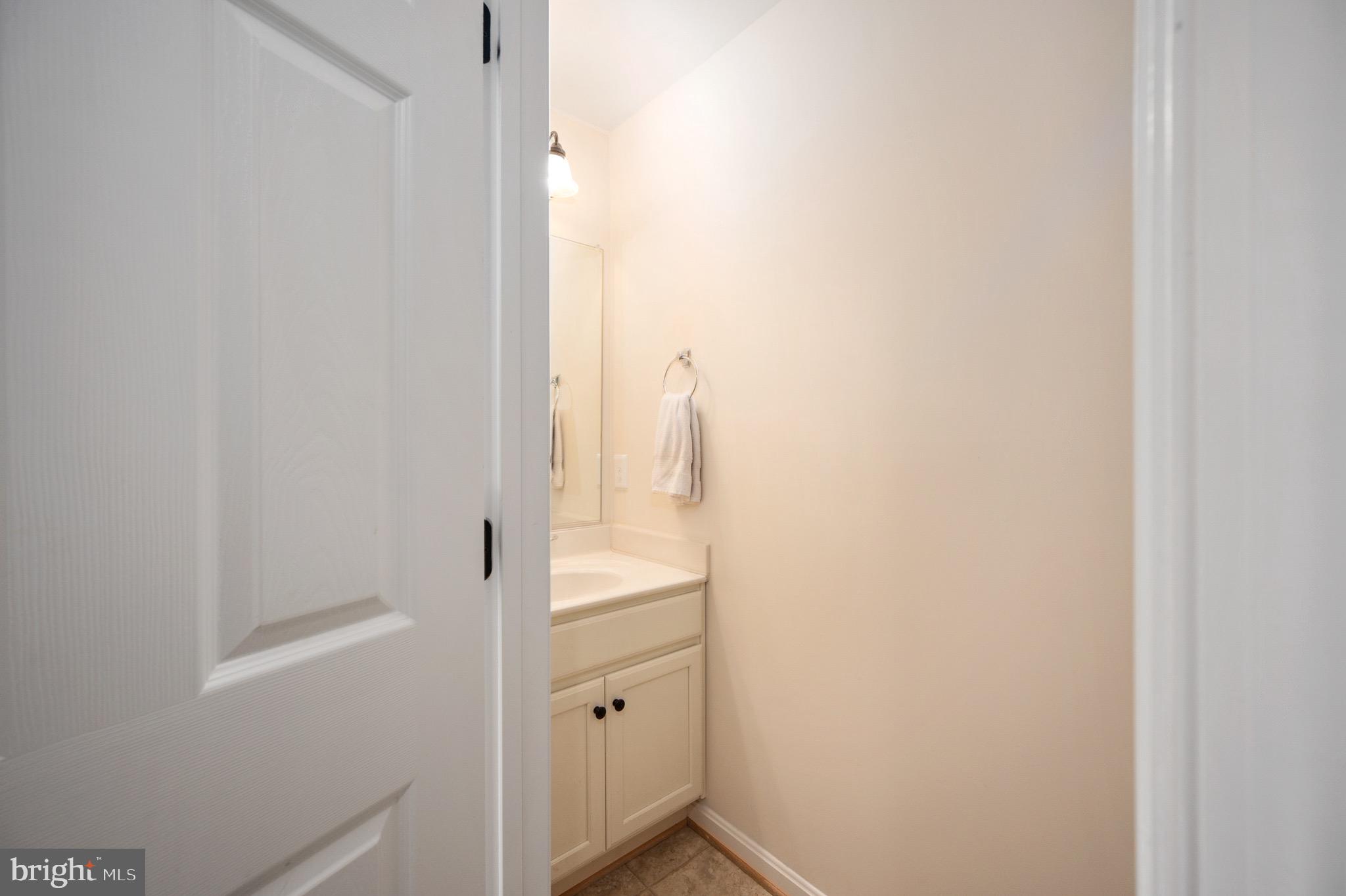 LAKESIDE - Residential