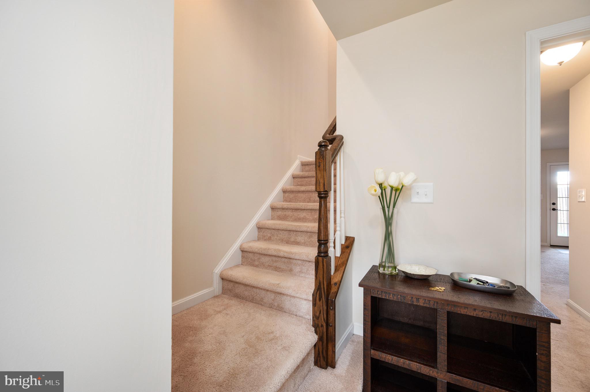 LAKESIDE - Residential