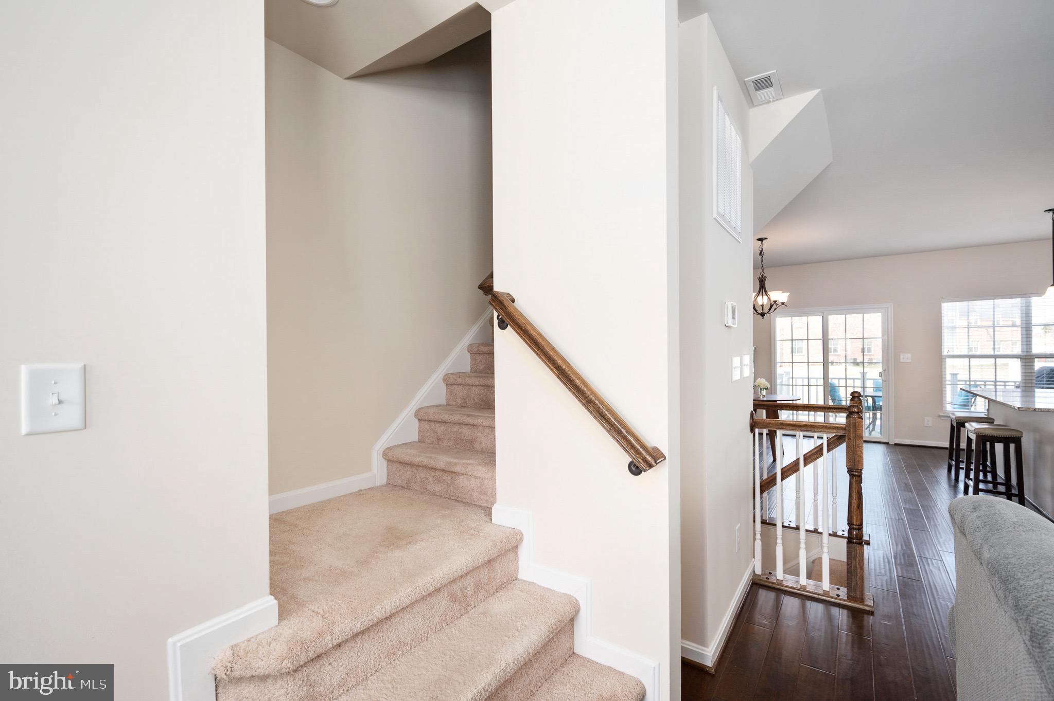 LAKESIDE - Residential