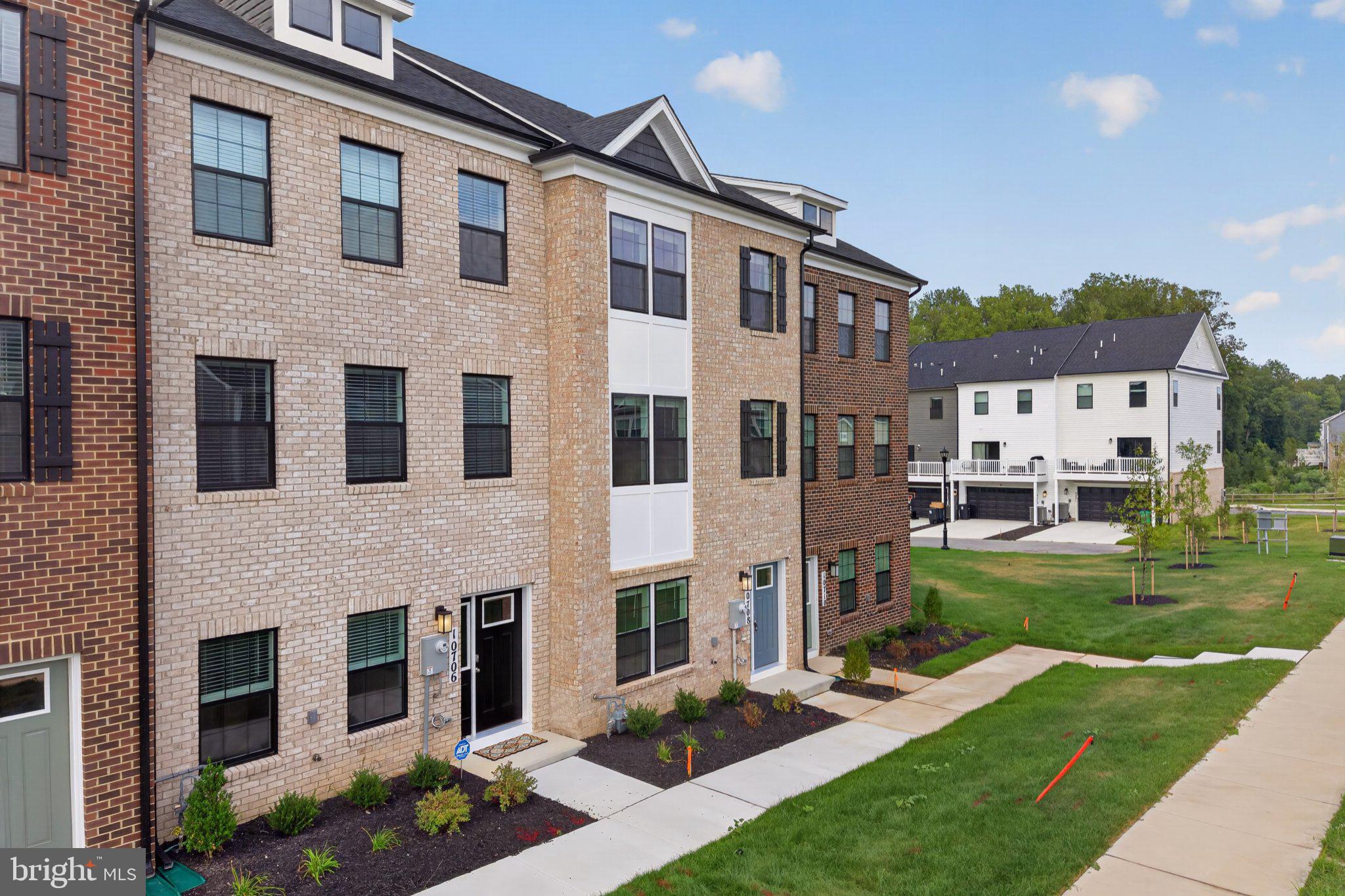 10708 MERIDIAN HILL WAY