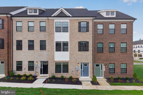 Townhouse For Rent - 10708 Meridian Hill Way<br/> Prince Georges County, UPPER MARLBORO, MD 20772