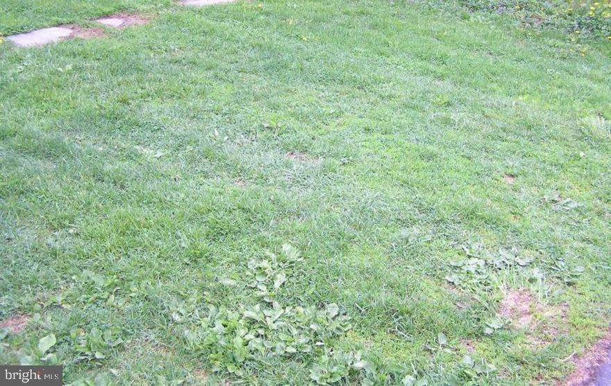 LEVEL BUILDING LOT IN MOUNTVILLE (HEMPFIELD SCHOOLS) W/ PUBLIC WATER & SEWER ESTABLISHED (NO TAP FEES) YOUR BUILDER OR OURS. BEING SOLD 'AS-IS'. MOTIVATED SELLER!!! BRING YOUR OFFERS!