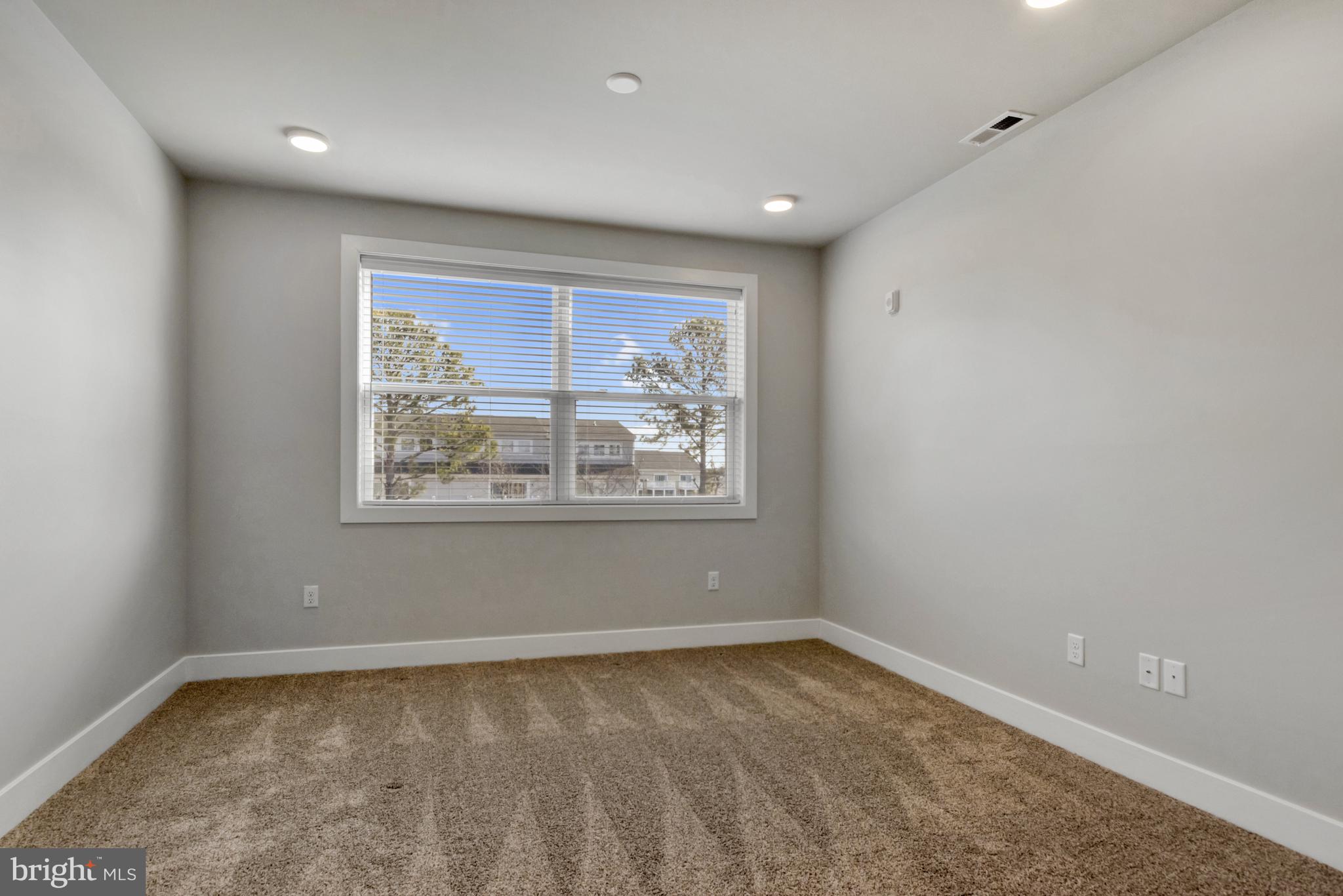 FLATS AT COASTAL STATION - Residential