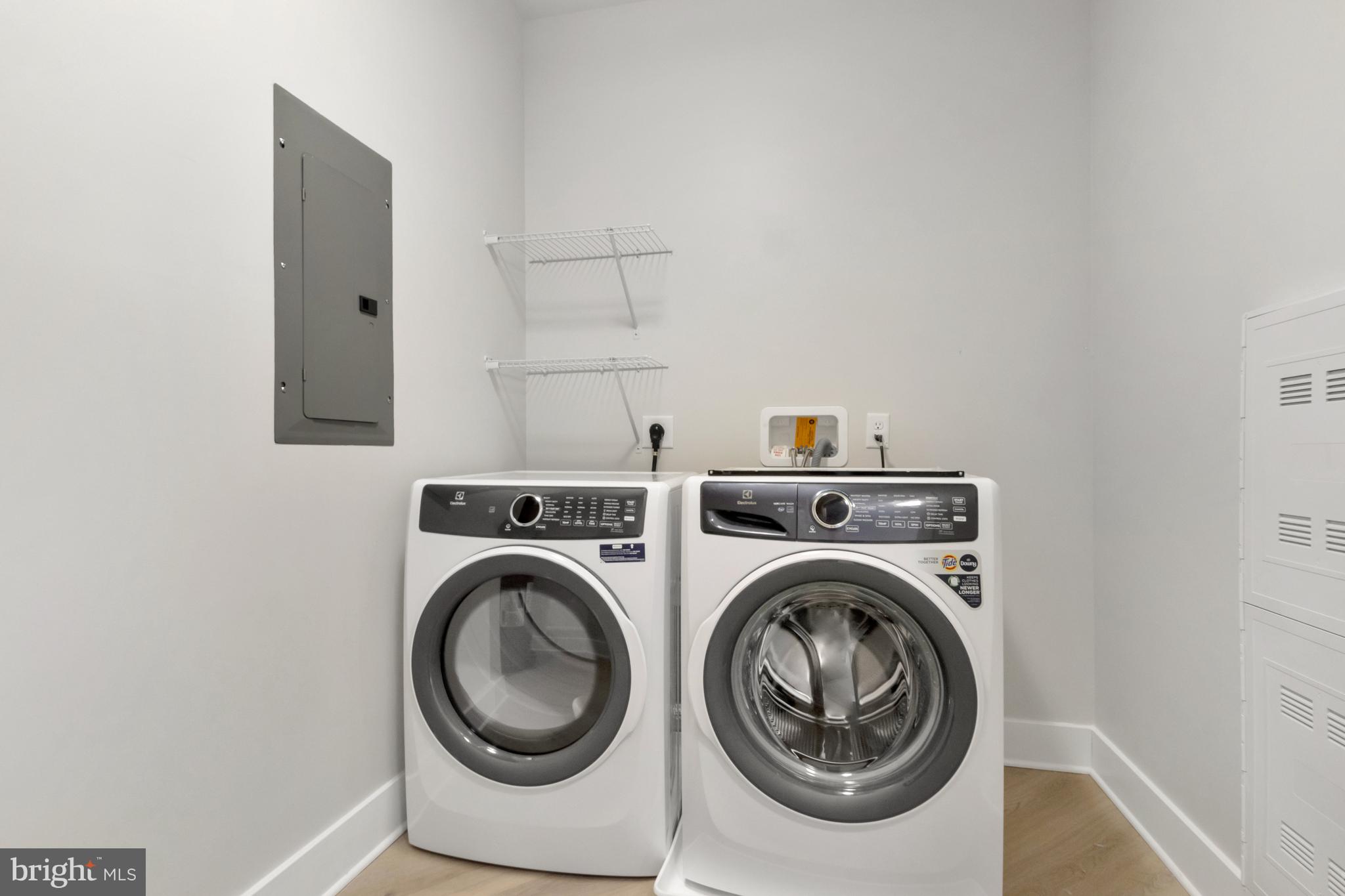 FLATS AT COASTAL STATION - Residential