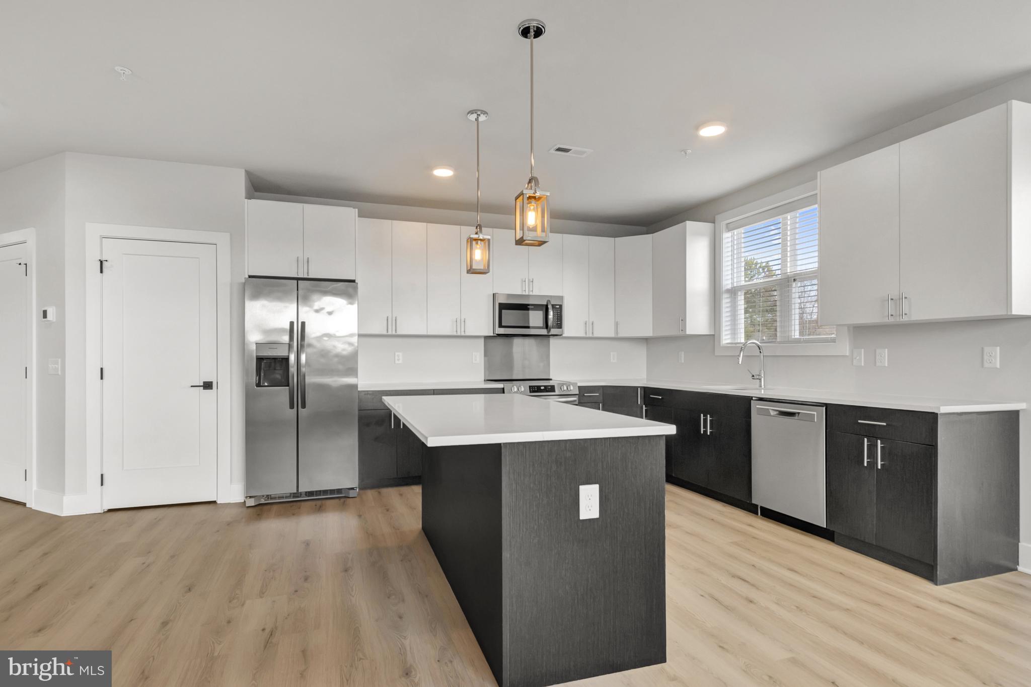 FLATS AT COASTAL STATION - Residential