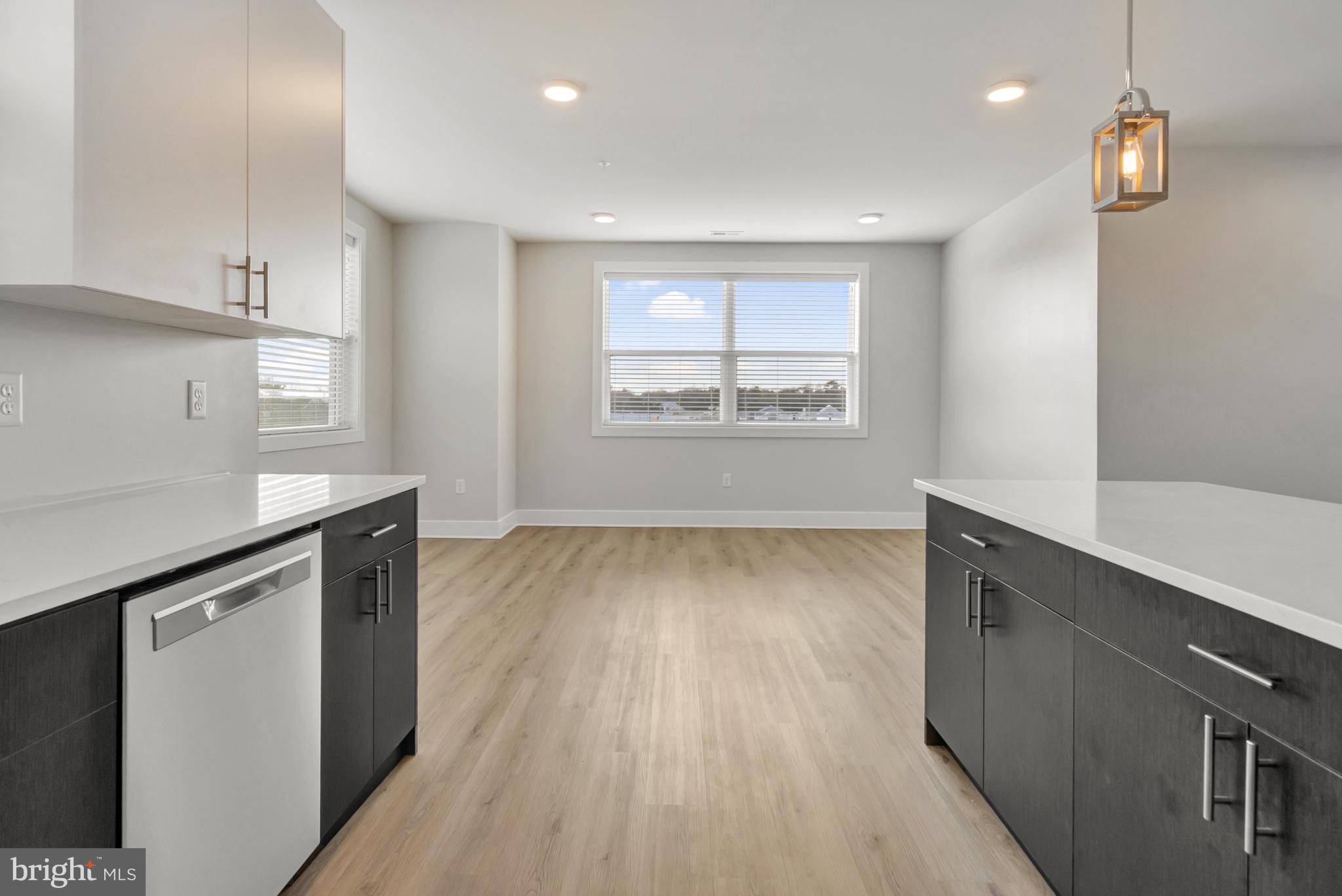 FLATS AT COASTAL STATION - Residential