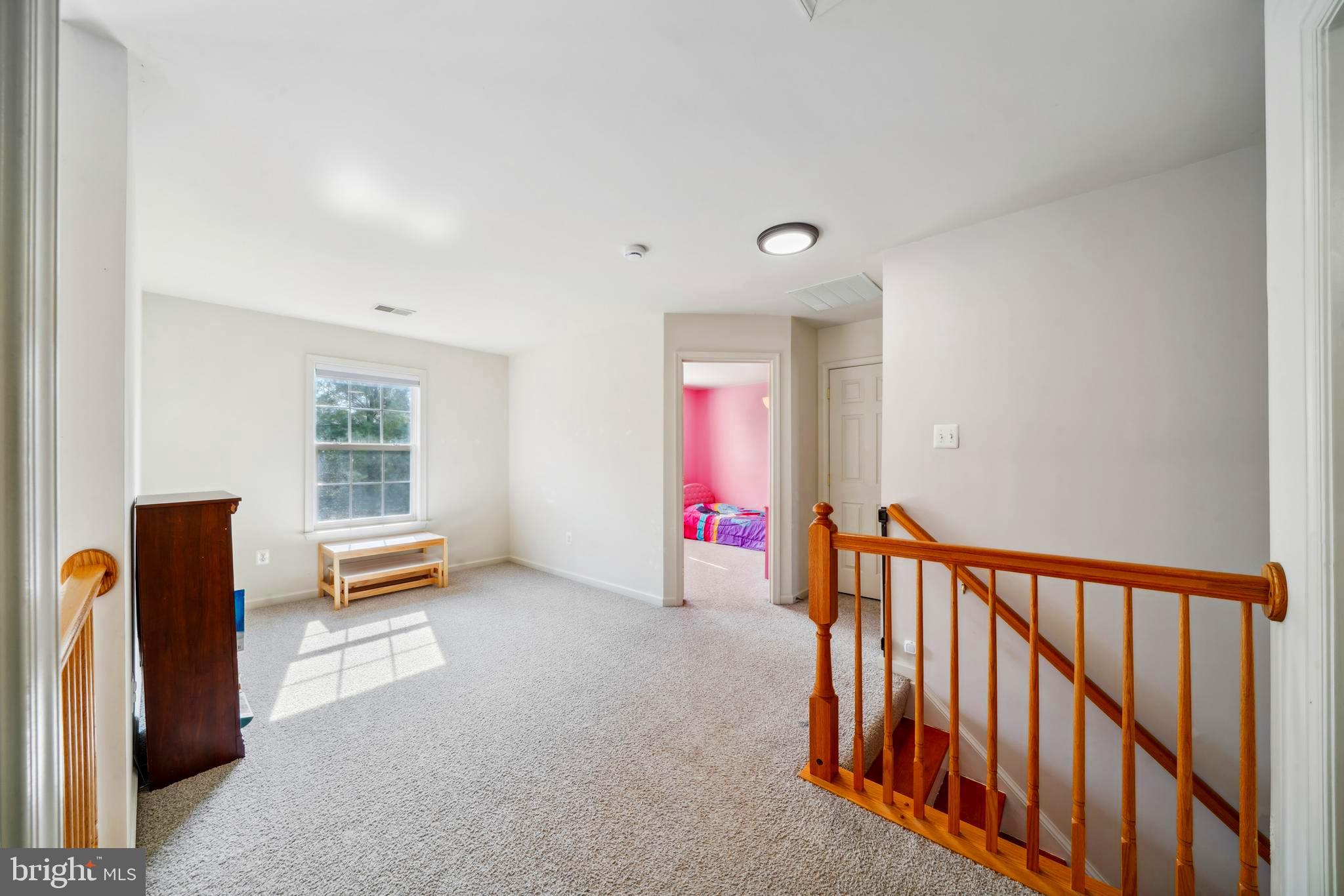 TWIN RIDGE - Residential