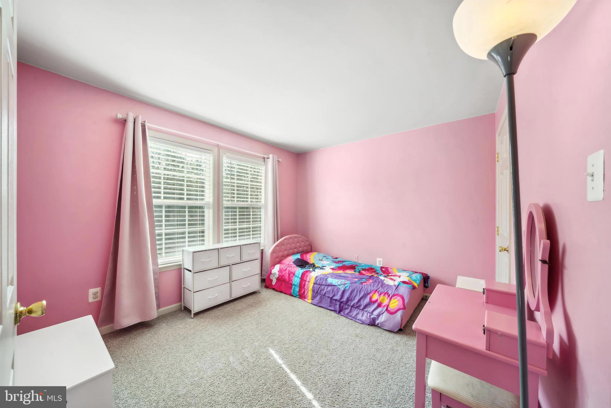 TWIN RIDGE - Residential