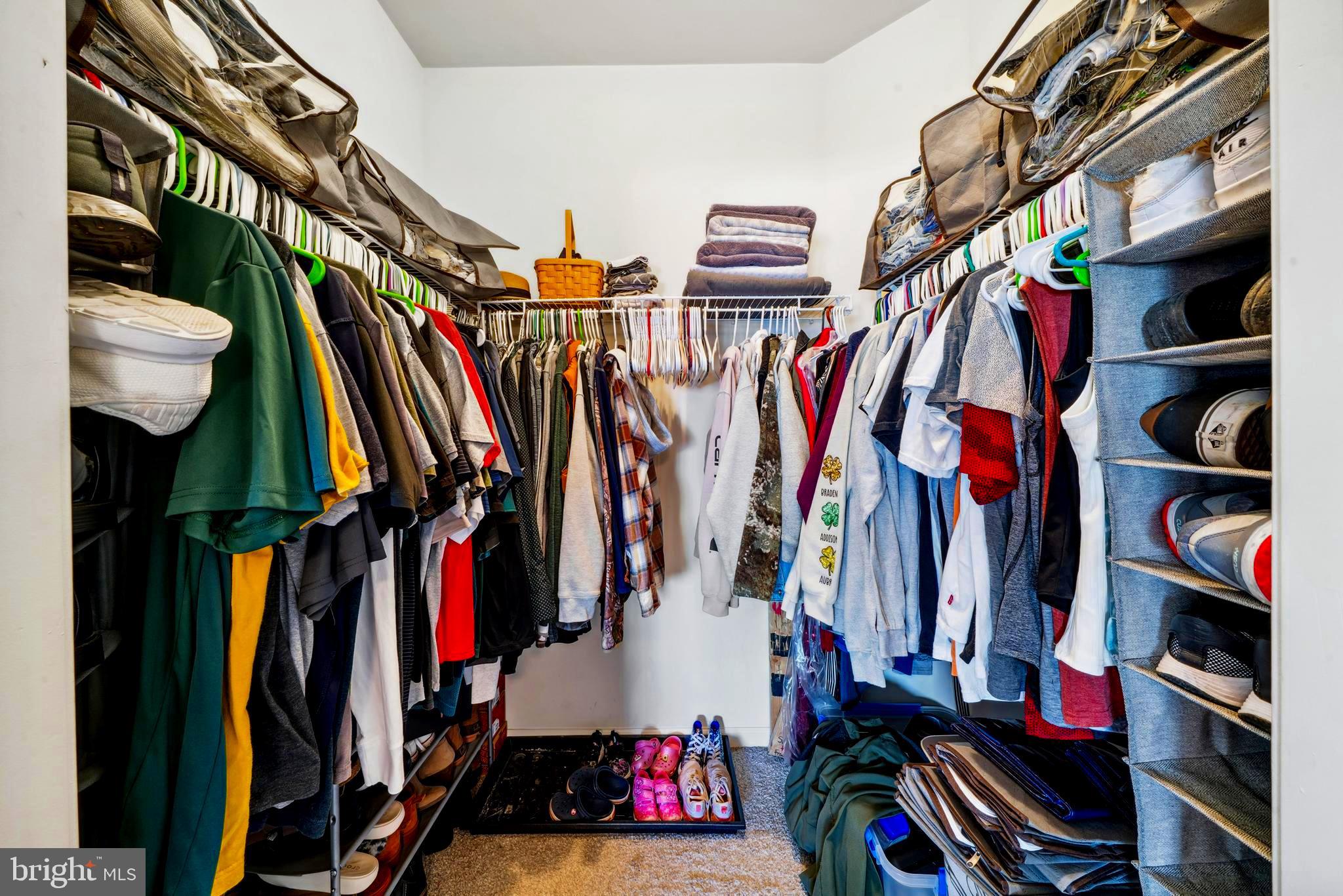 TWIN RIDGE - Residential