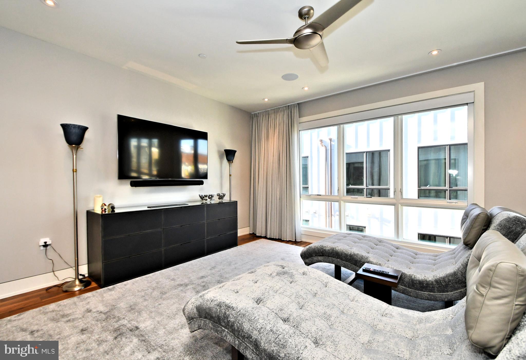 LIBERTY ESTATES - Residential