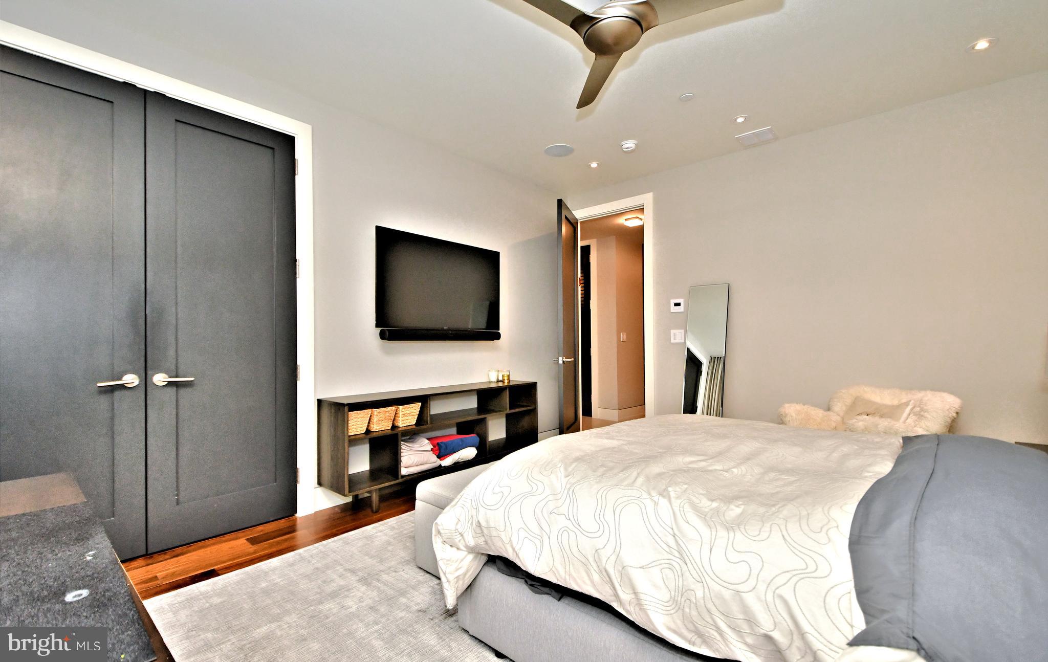 LIBERTY ESTATES - Residential