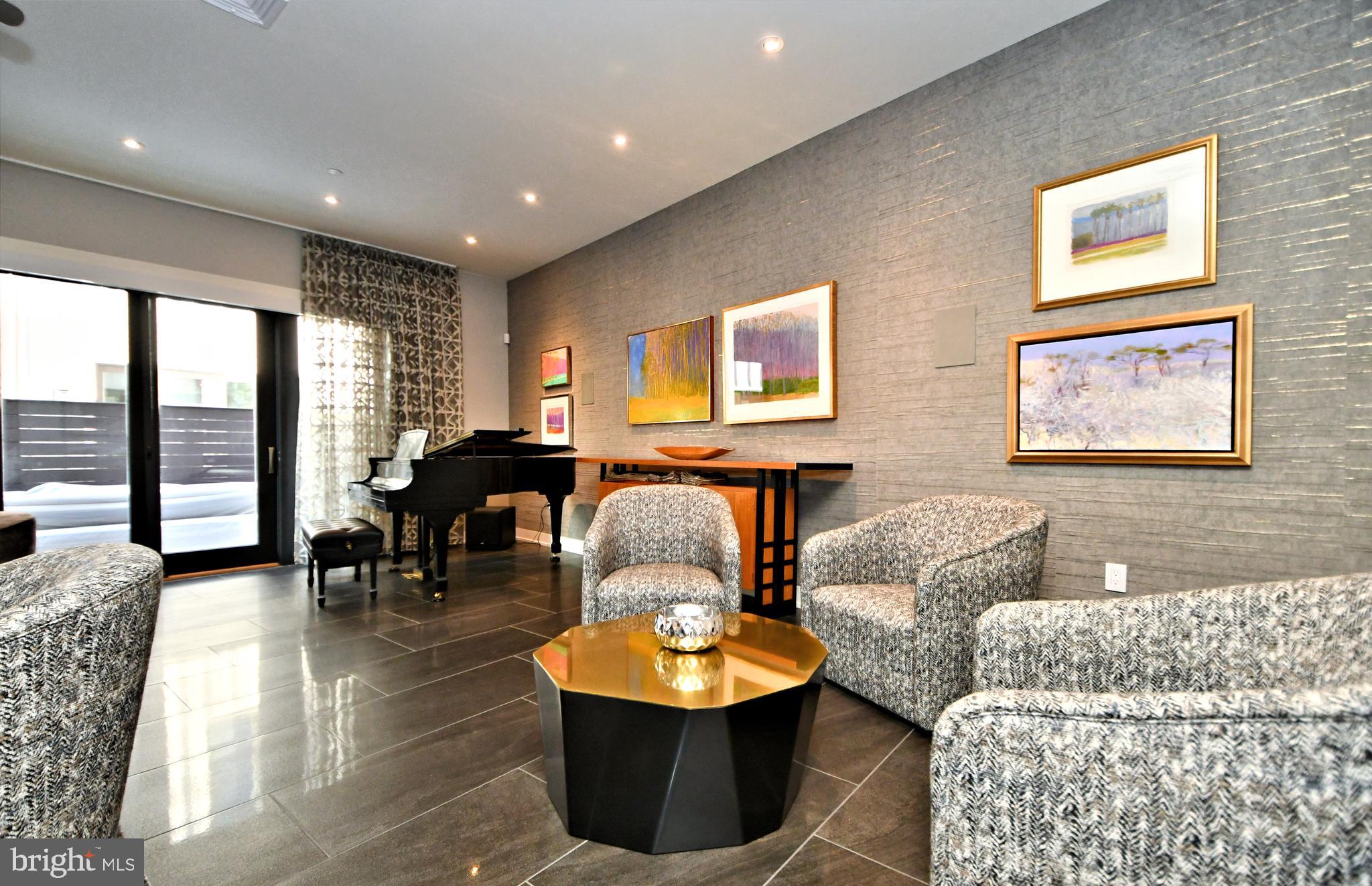 LIBERTY ESTATES - Residential