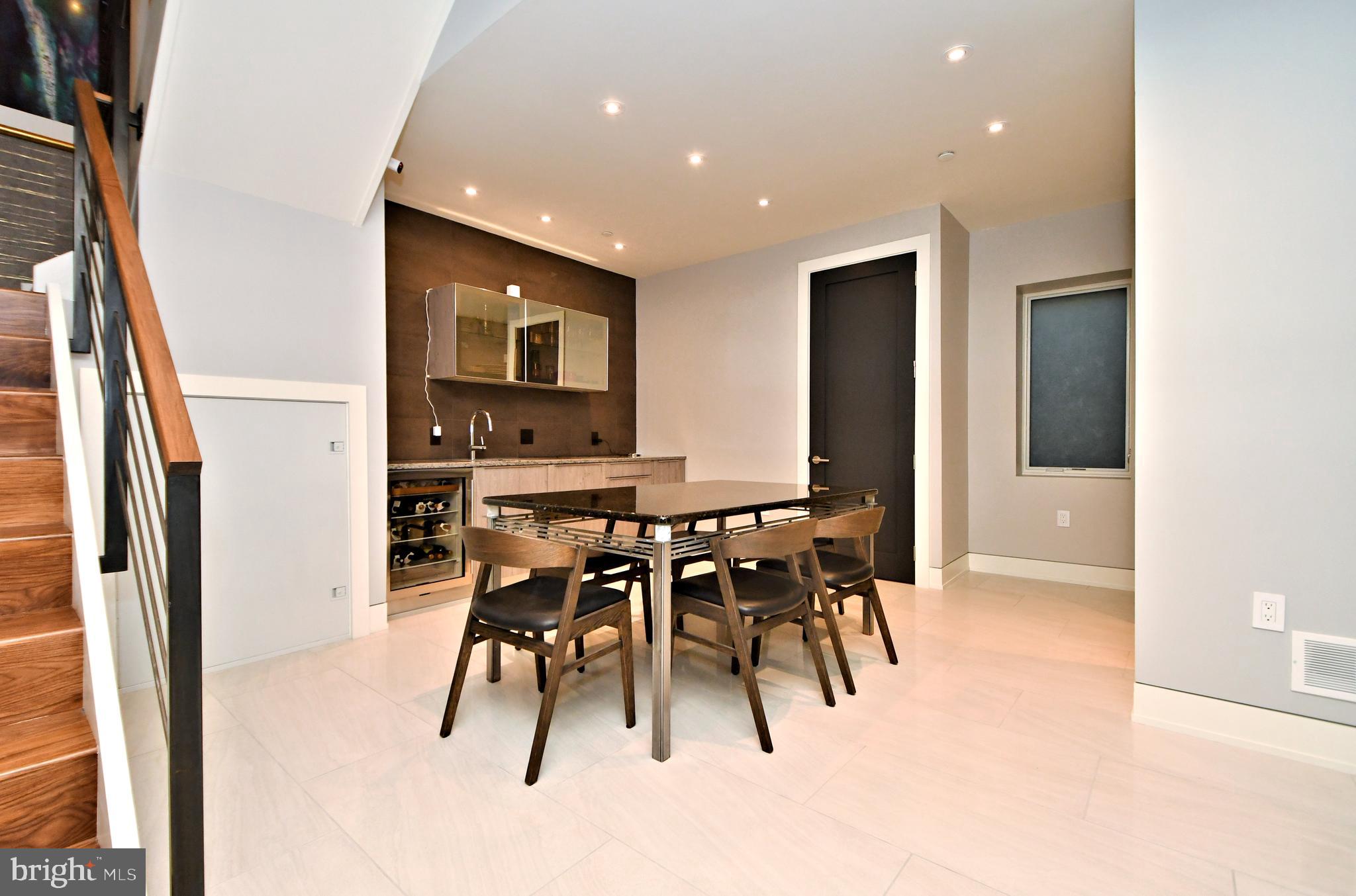 LIBERTY ESTATES - Residential