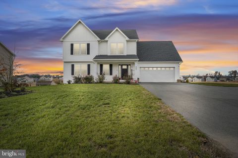 902 SOUTHWOOD DRIVE SHIPPENSBURG PA 17257