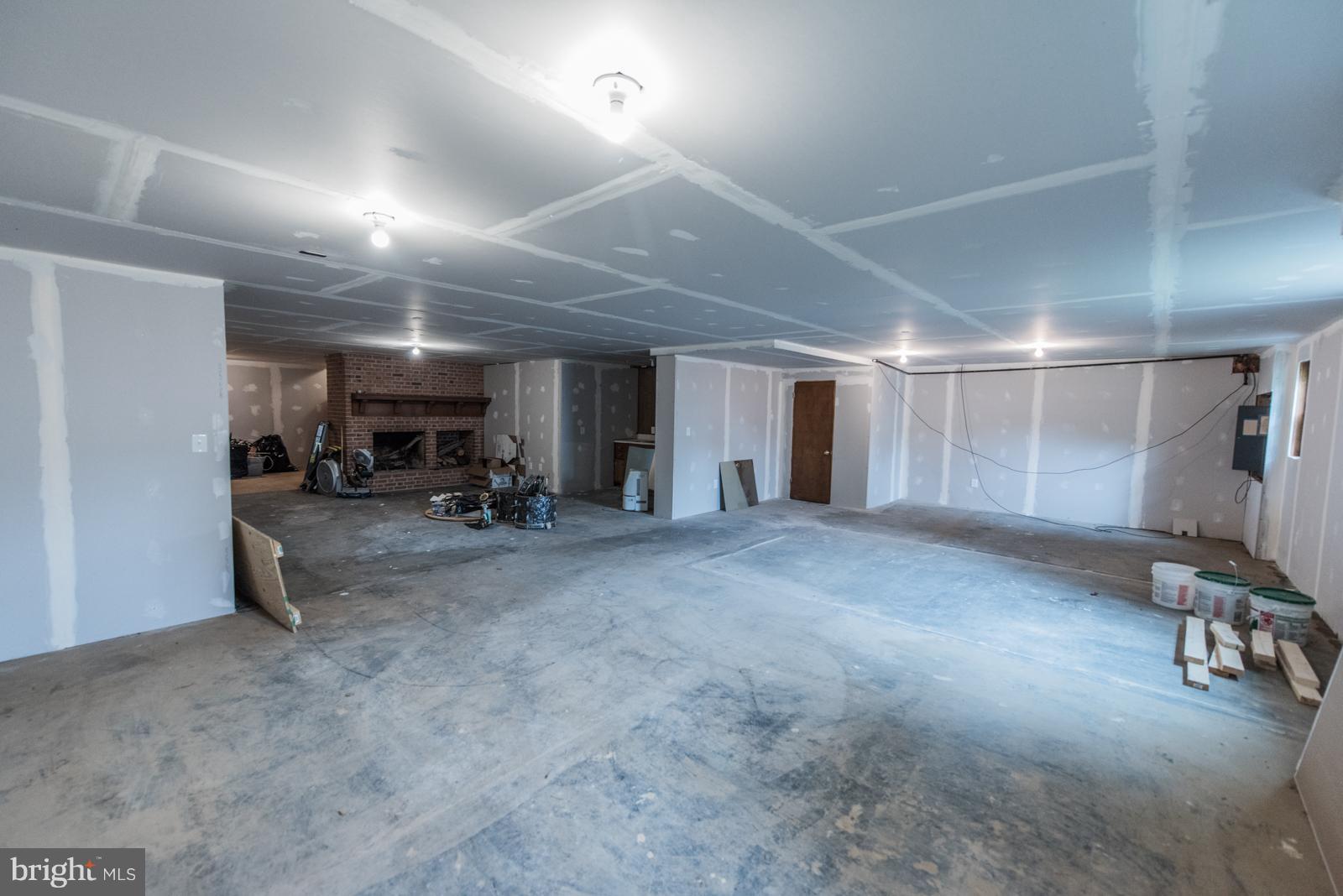 BRIARWOOD - Residential