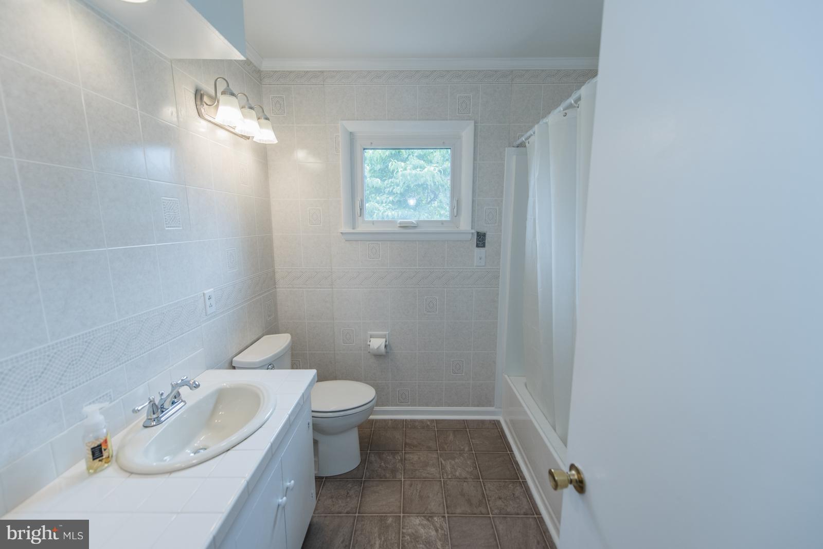 BRIARWOOD - Residential