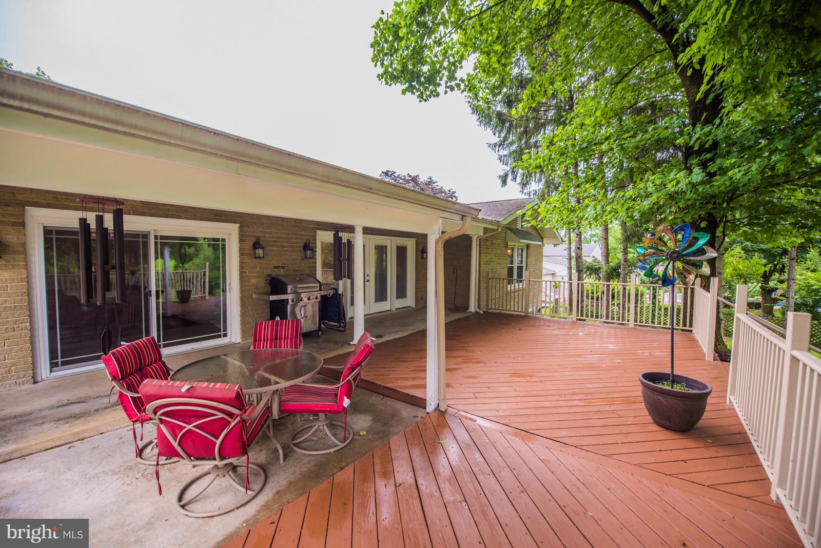 BRIARWOOD - Residential