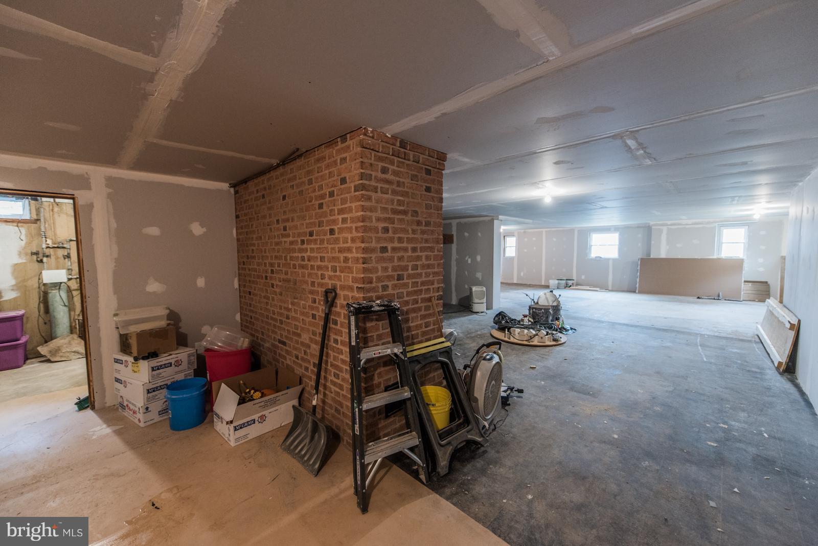 BRIARWOOD - Residential