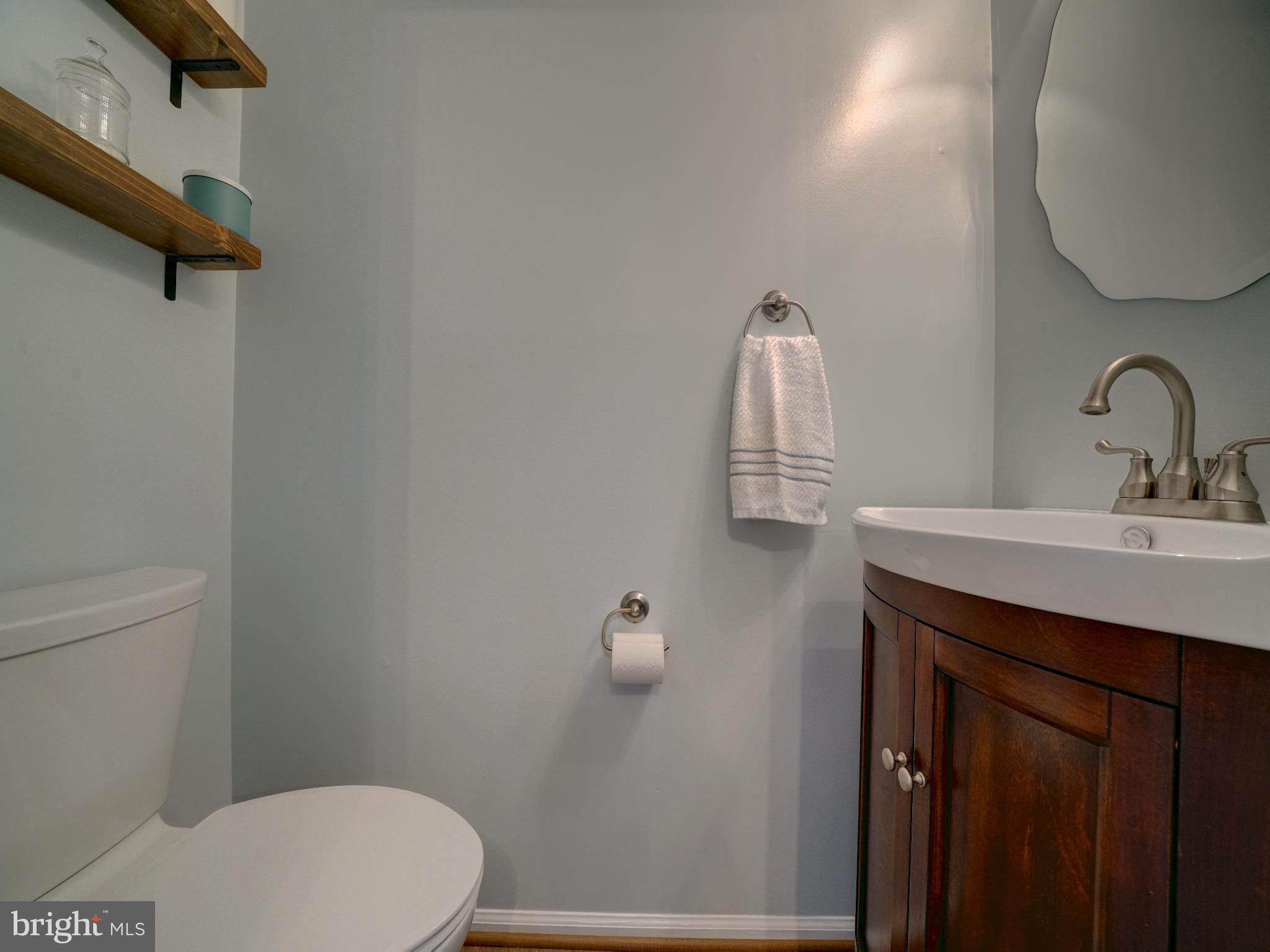 SILVER SPRING CNTRY CLUB - Residential