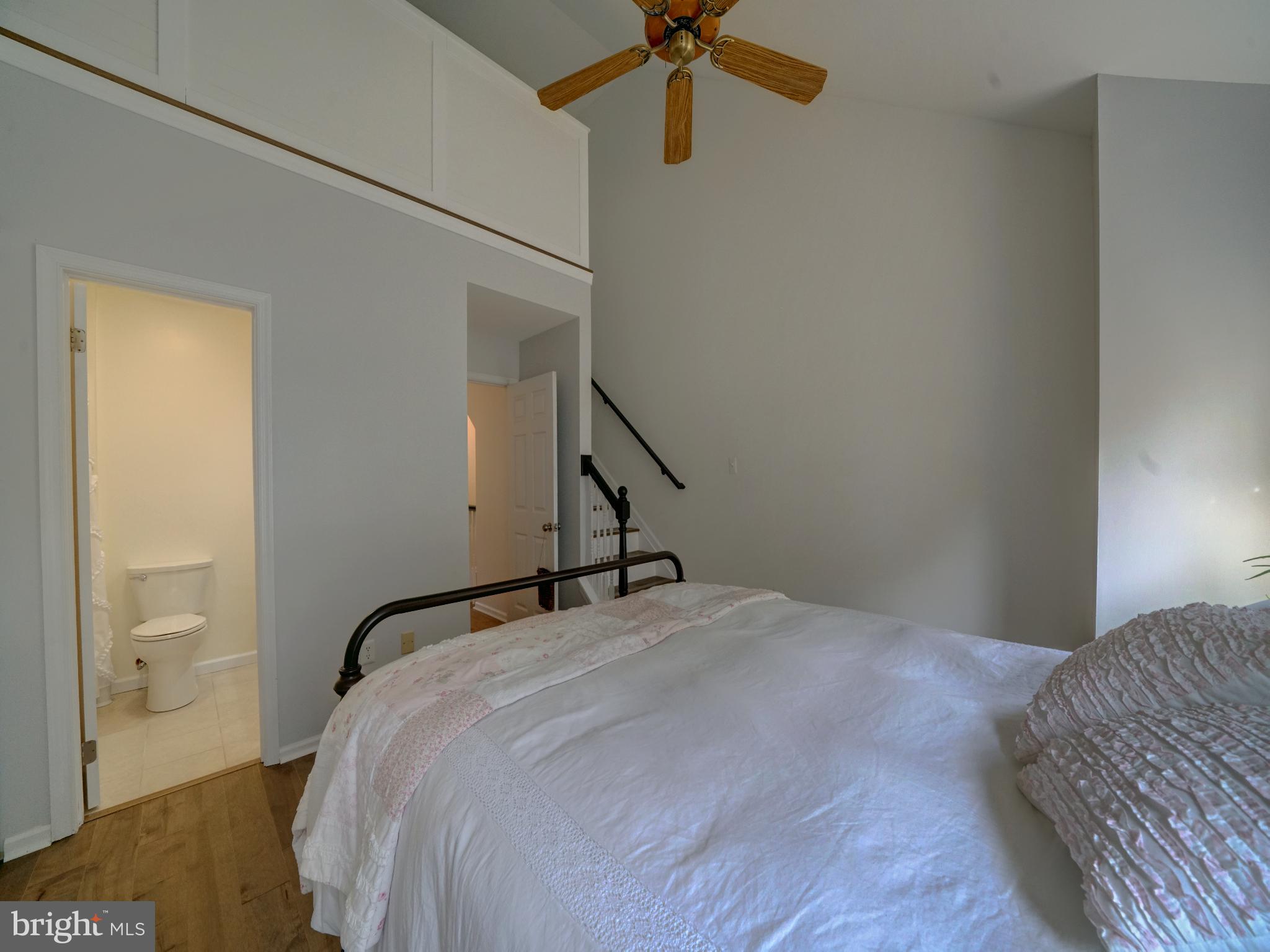 SILVER SPRING CNTRY CLUB - Residential