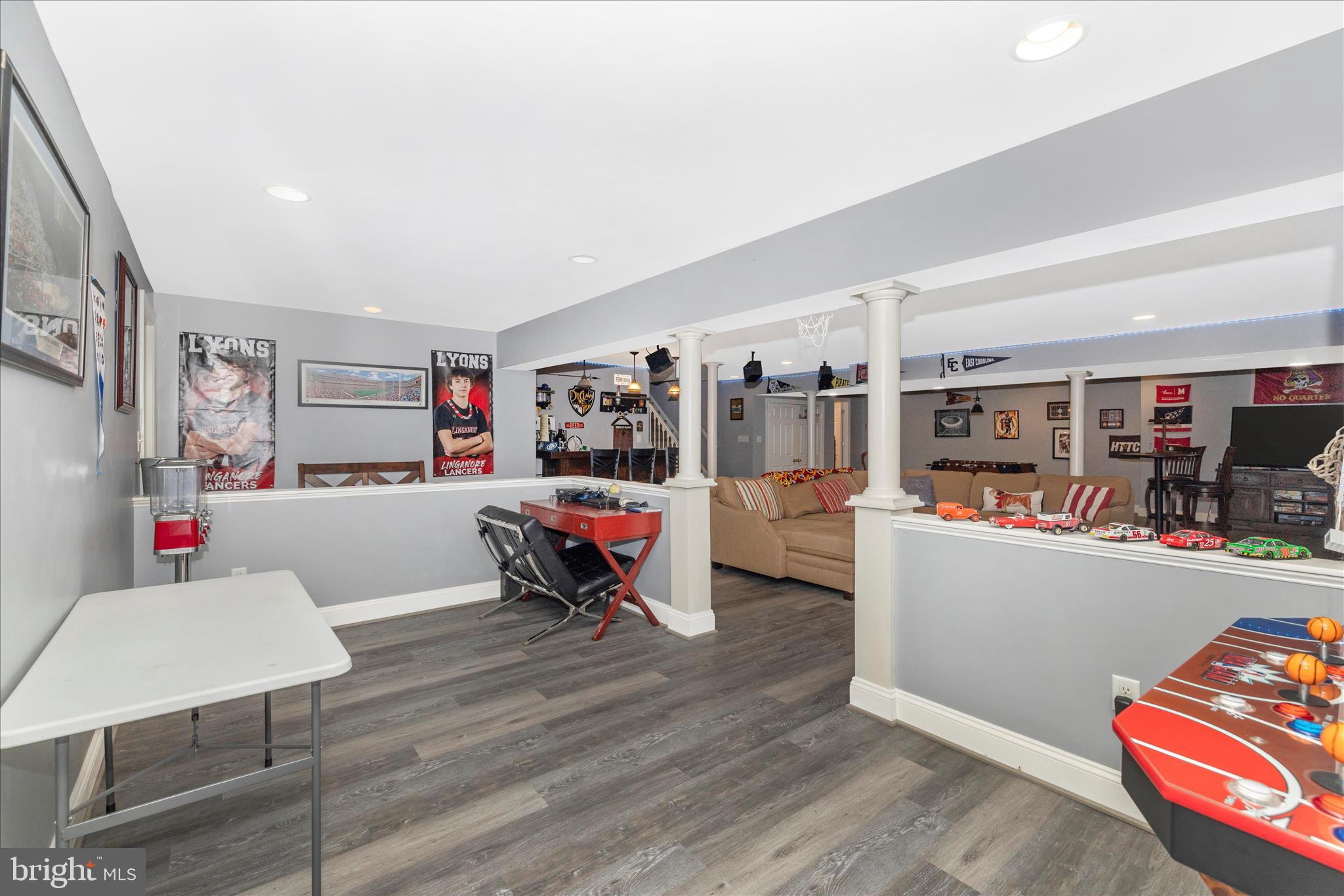 WESTWINDS - Residential