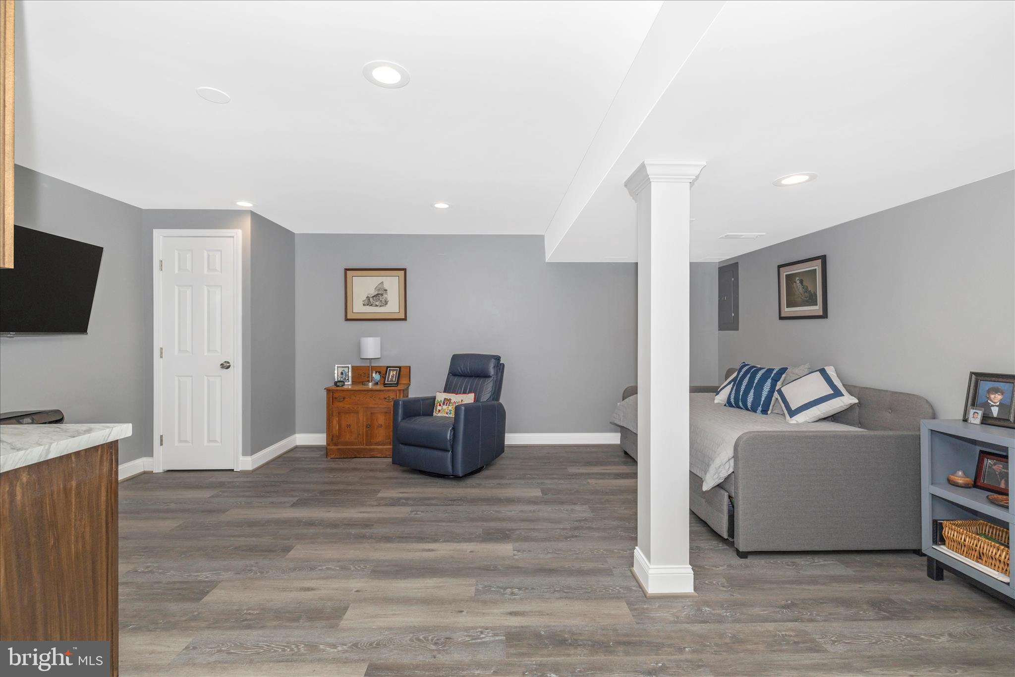 WESTWINDS - Residential