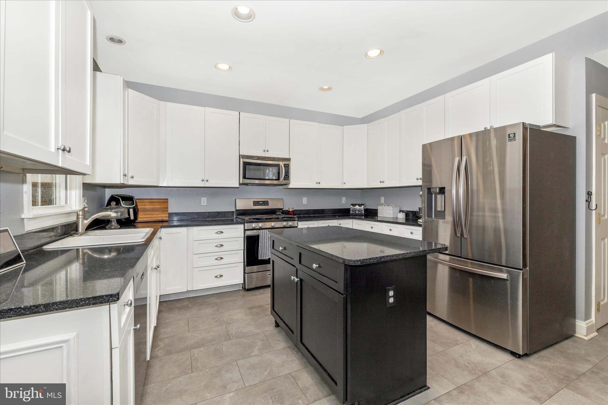 WESTWINDS - Residential