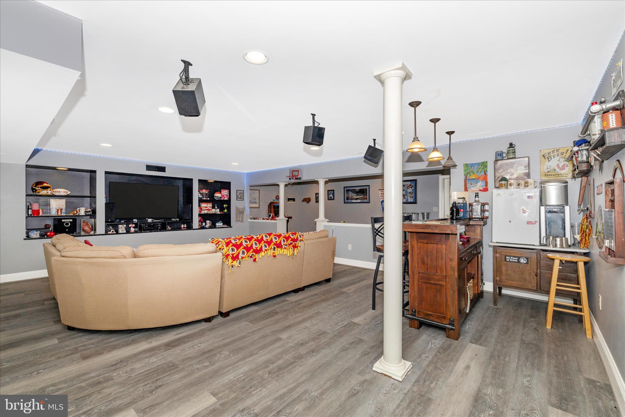 WESTWINDS - Residential