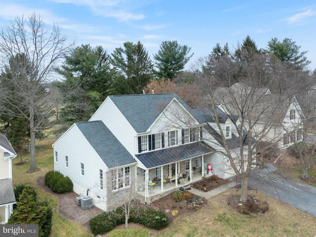Photo of 11306 Country Club Road, NEW MARKET, MD 21774 (MLS # MDFR2074382)