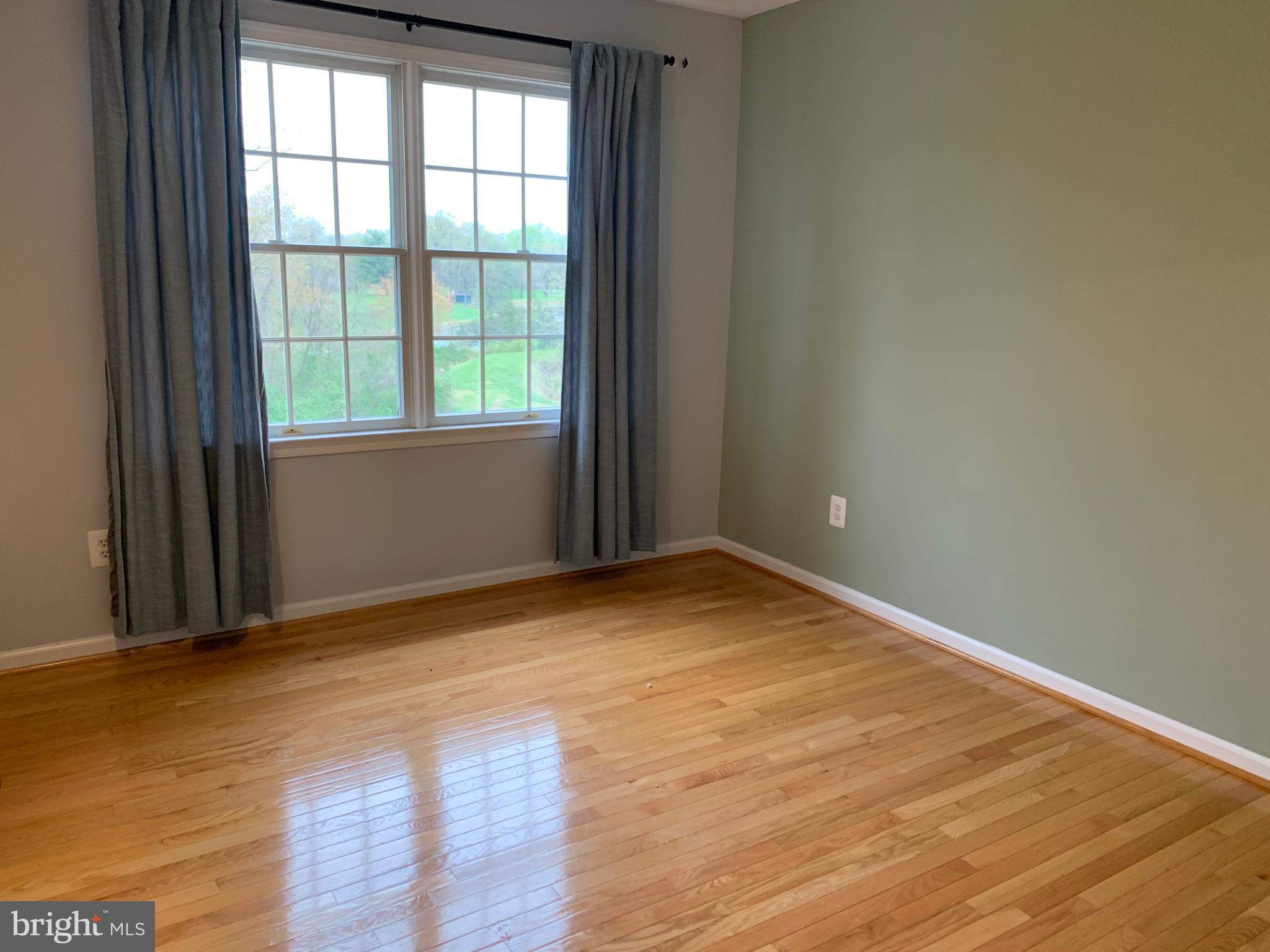 CENTURY OAK - Residential Lease