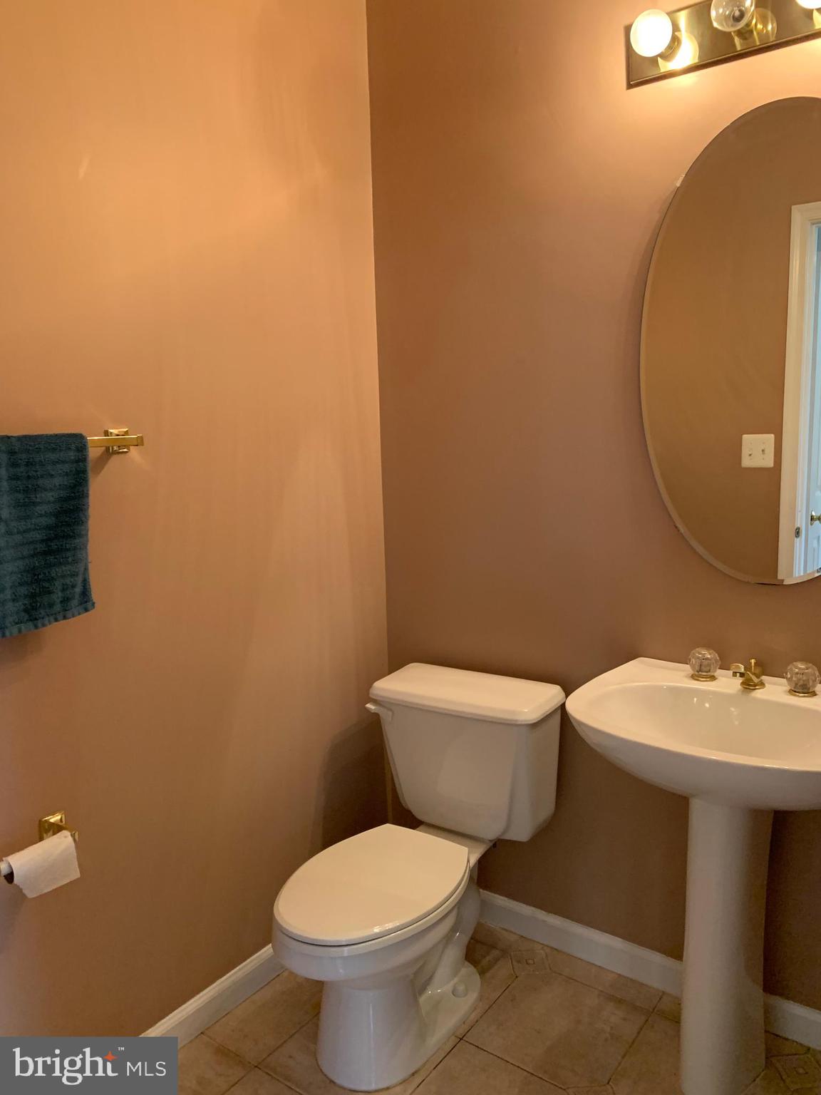 CENTURY OAK - Residential Lease