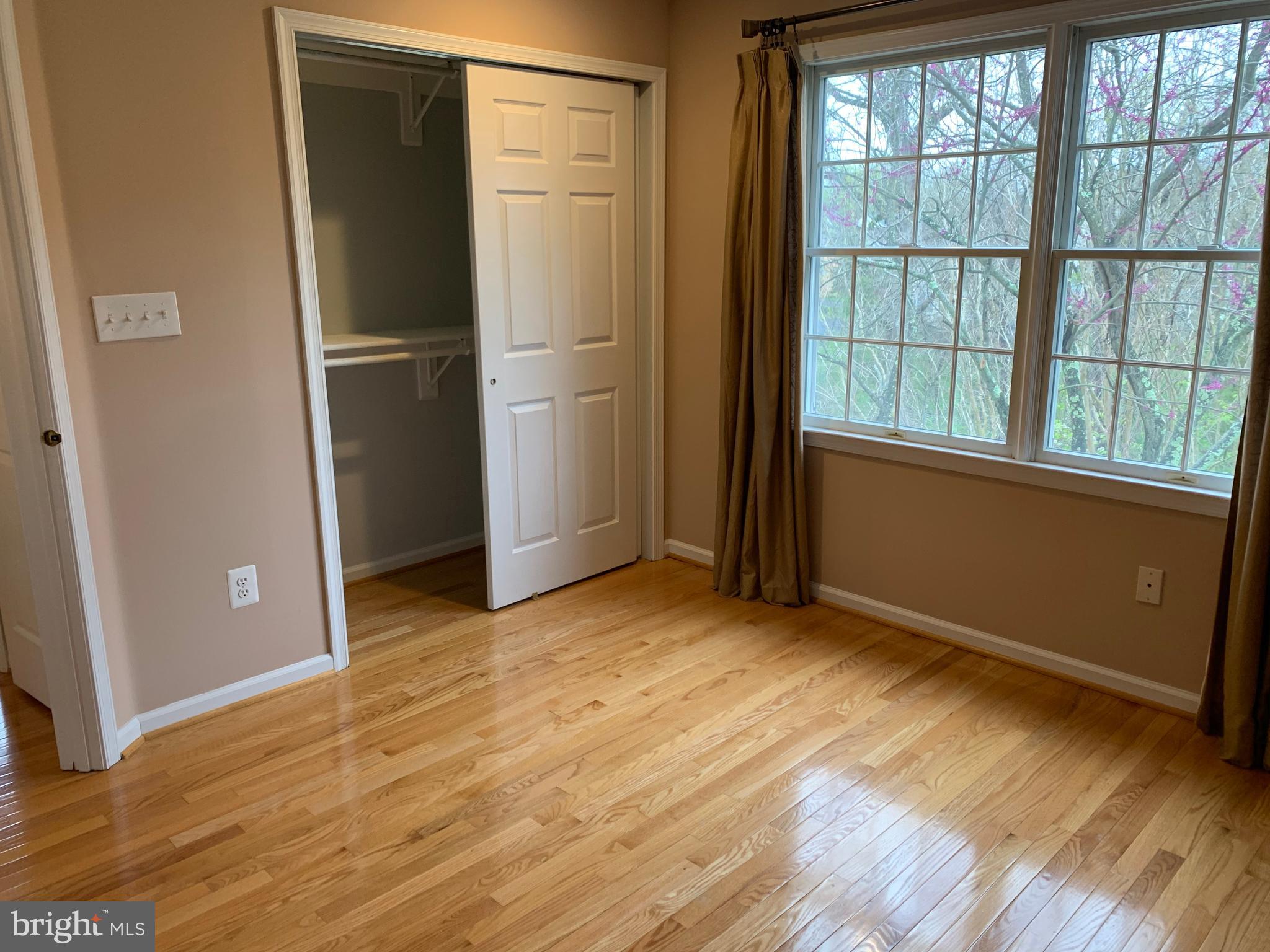 CENTURY OAK - Residential Lease