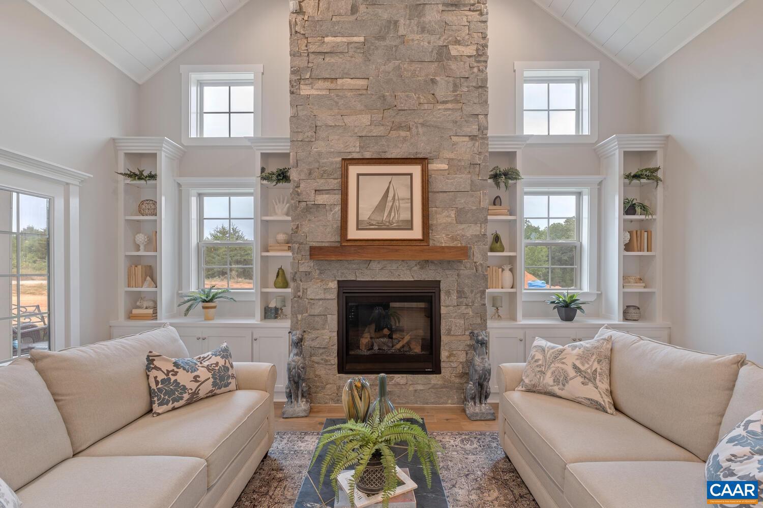 59 MARSH LN