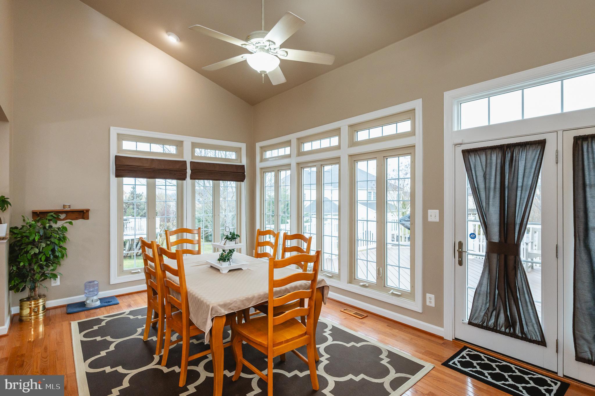 STONE RIDGE - Residential