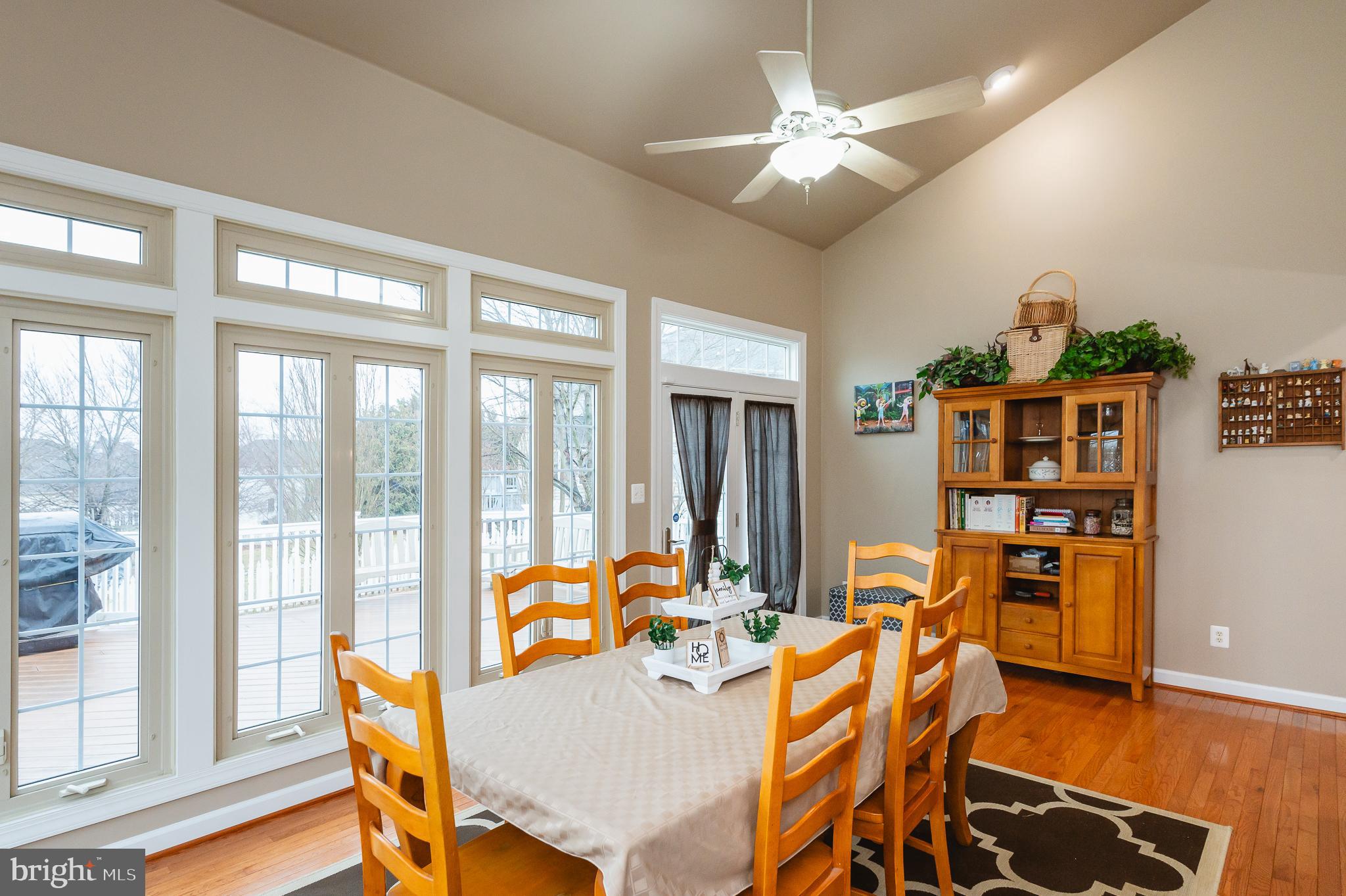 STONE RIDGE - Residential