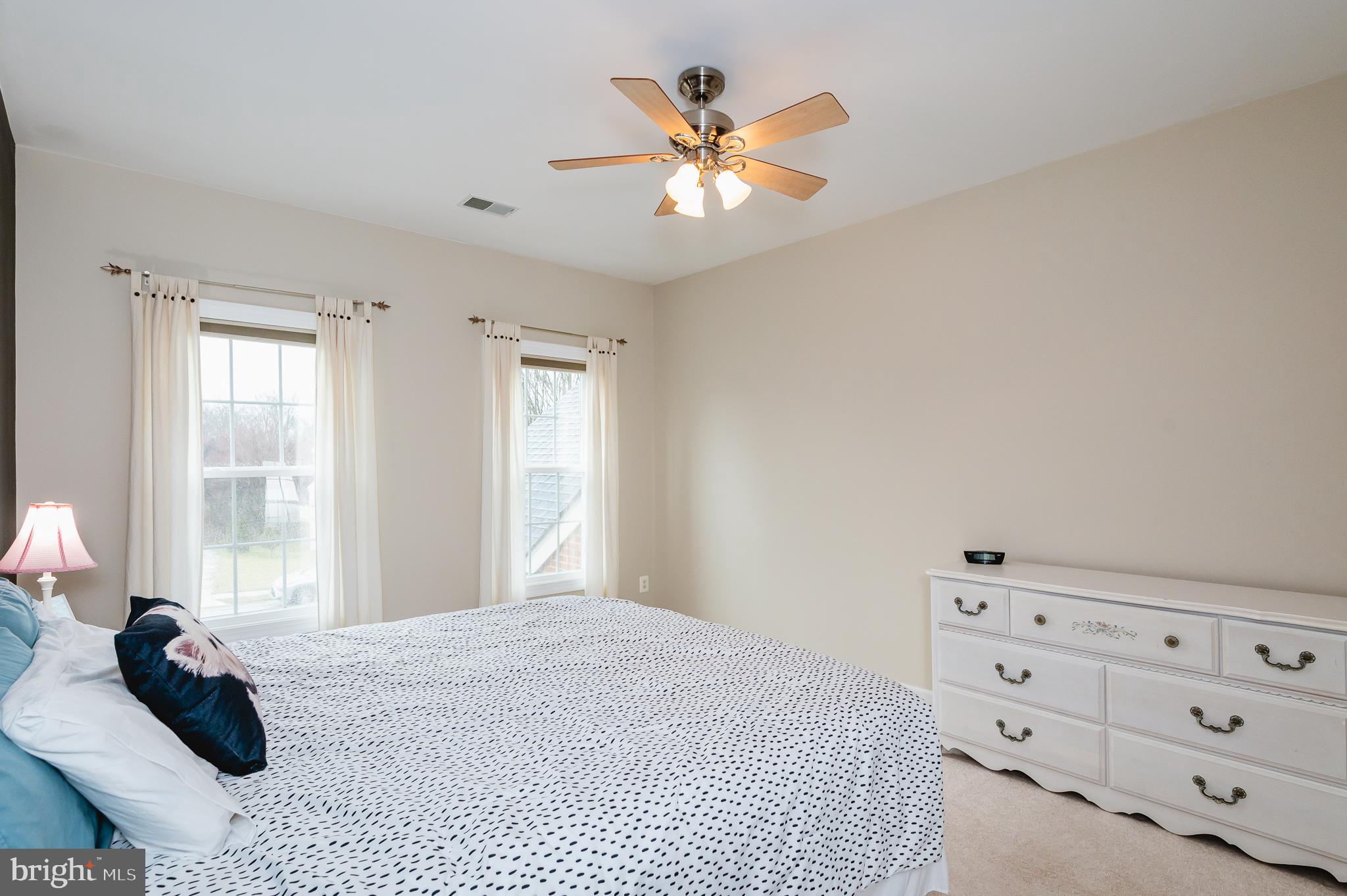 STONE RIDGE - Residential