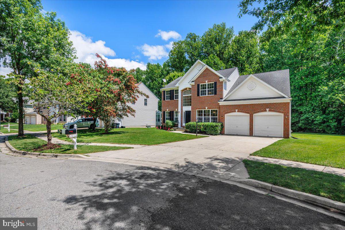 4016 FOX GATE LANE