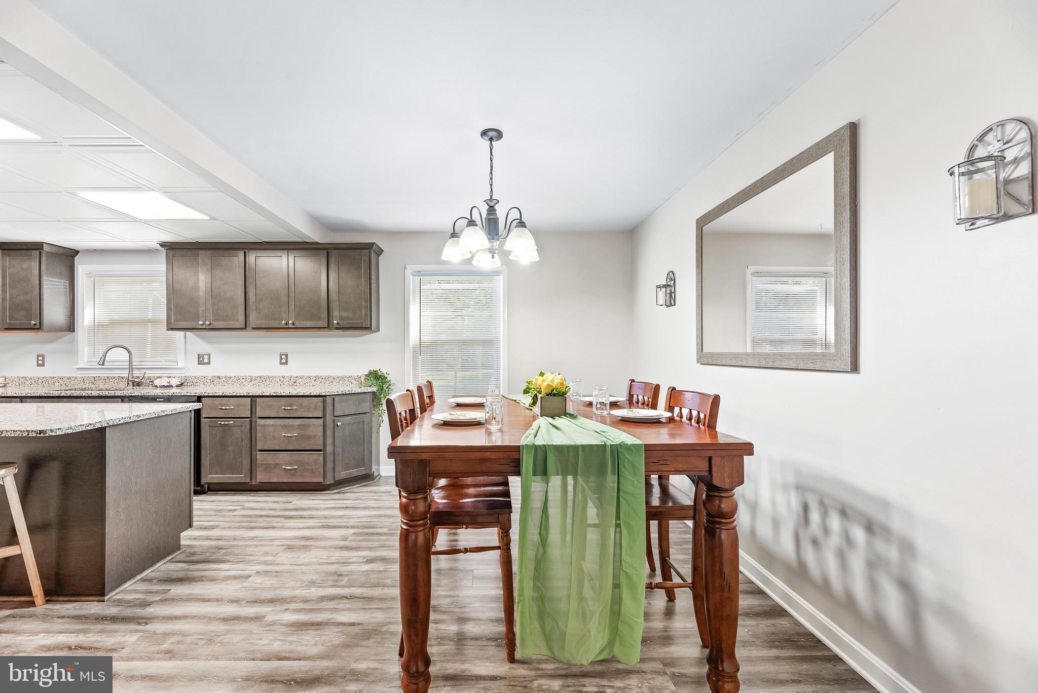 STRAWBERRY HILLS ESTATES - Residential