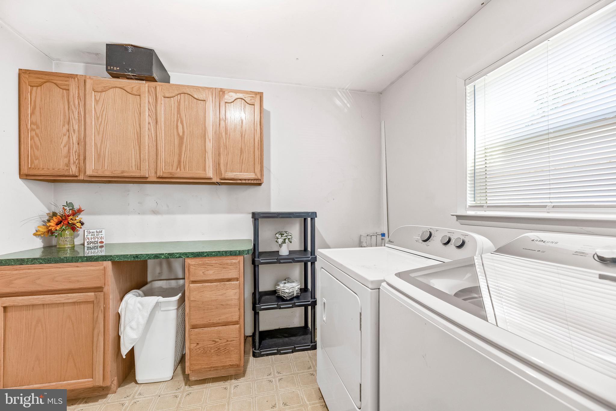 STRAWBERRY HILLS ESTATES - Residential