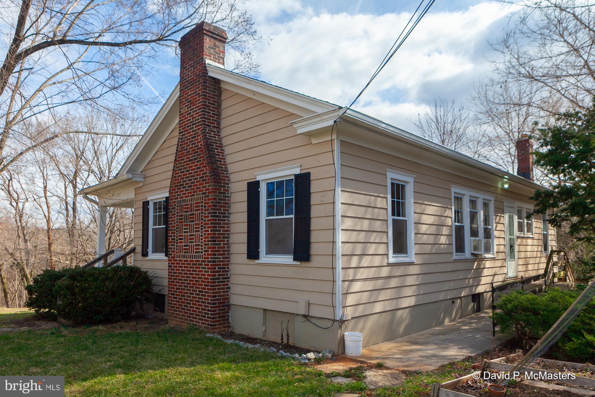 SHEPHERDSTOWN - Residential